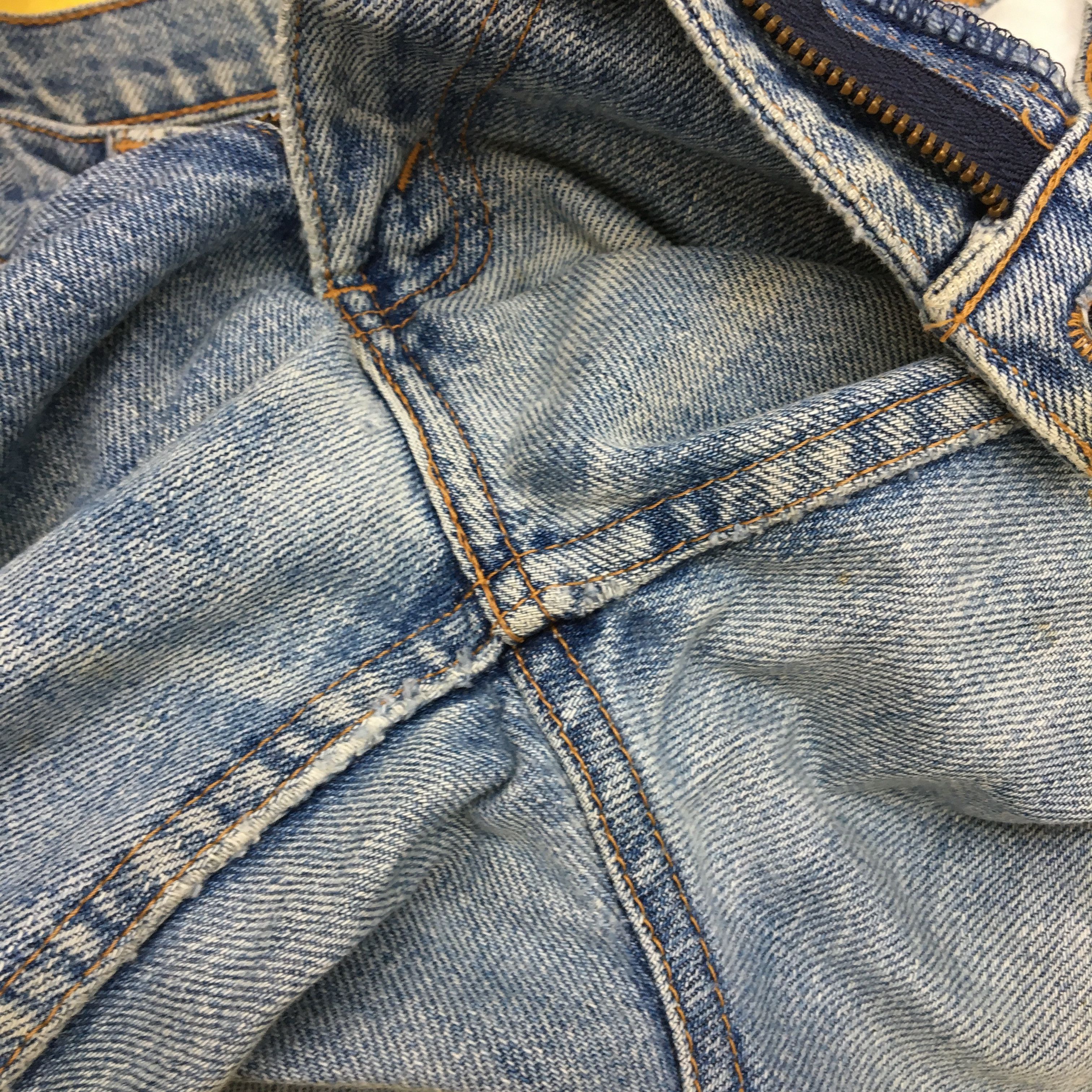 Levi's Vintage Dirty Levis 505 Denim Levi's 505 Distressed Jeans Size US 32 / EU 48 - 8 Thumbnail