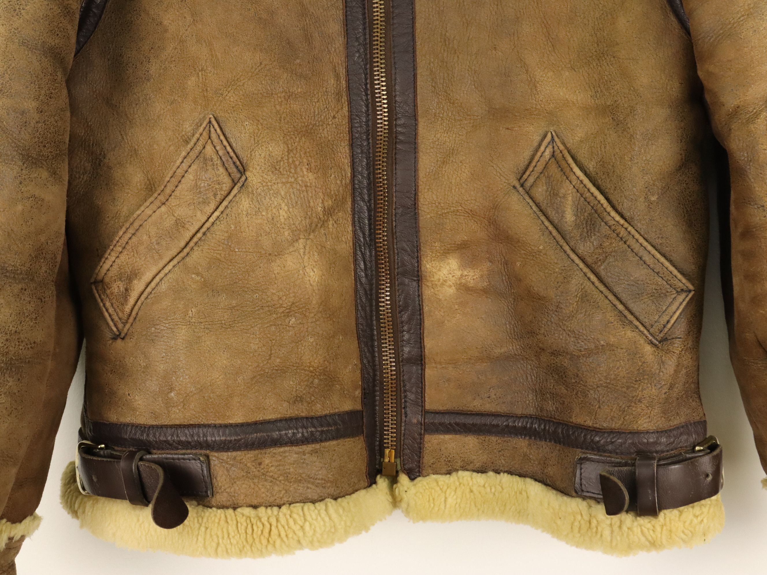 Golden Bear Vtg. Golden Bear B-3 Sheepskin Aviator Bomber Flight Jacket Size US M / EU 48-50 / 2 - 18 Thumbnail