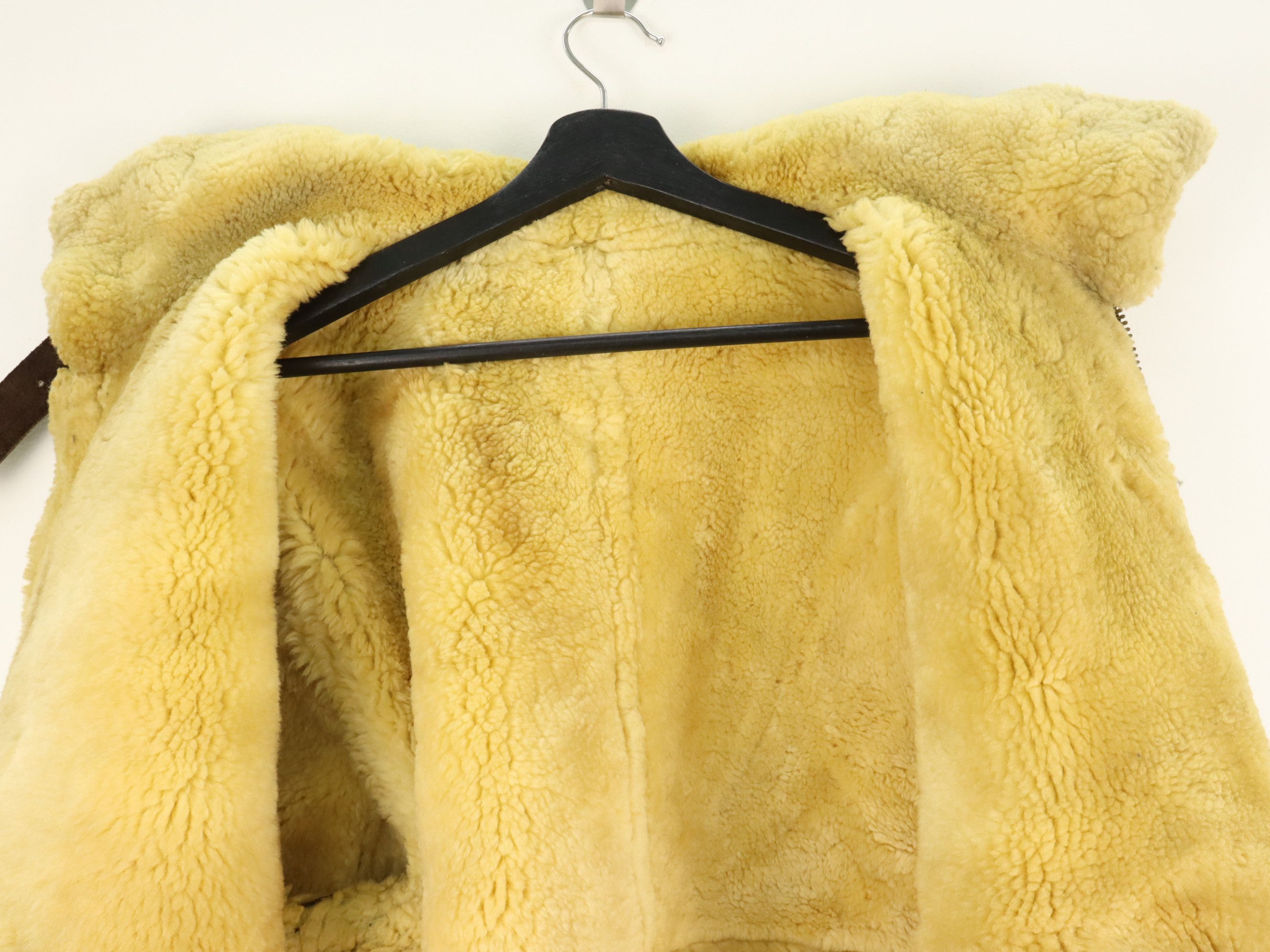 Golden Bear Vtg. Golden Bear B-3 Sheepskin Aviator Bomber Flight Jacket Size US M / EU 48-50 / 2 - 21 Thumbnail