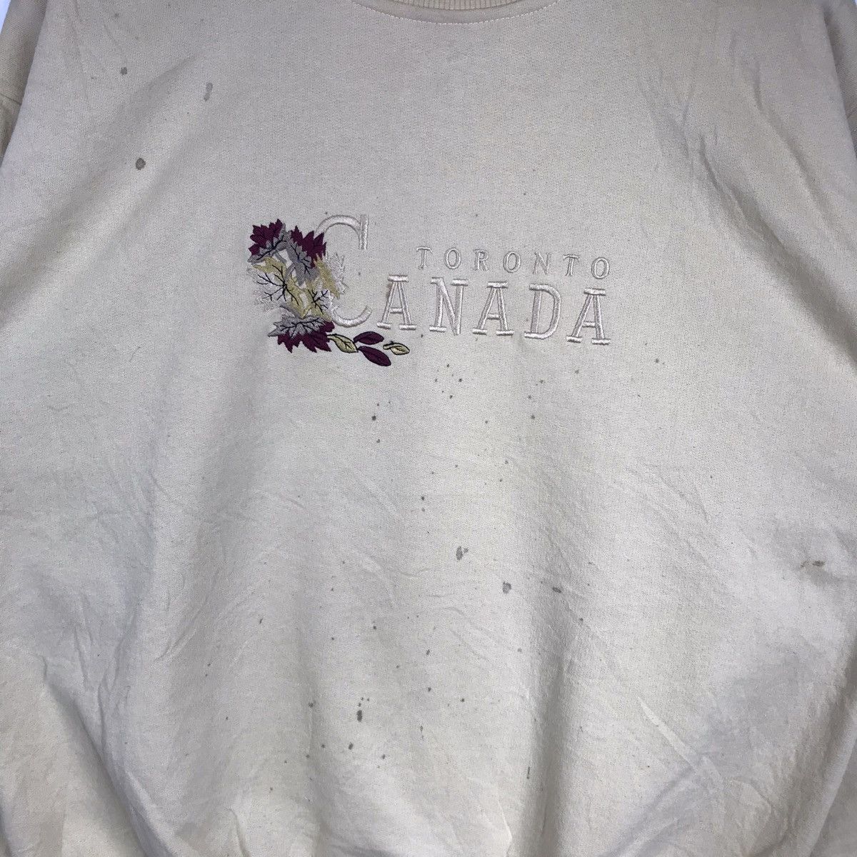 Vintage Vintage 90s Toronto Canada Distressed Sweatshirt Size US M / EU 48-50 / 2 - 6 Thumbnail