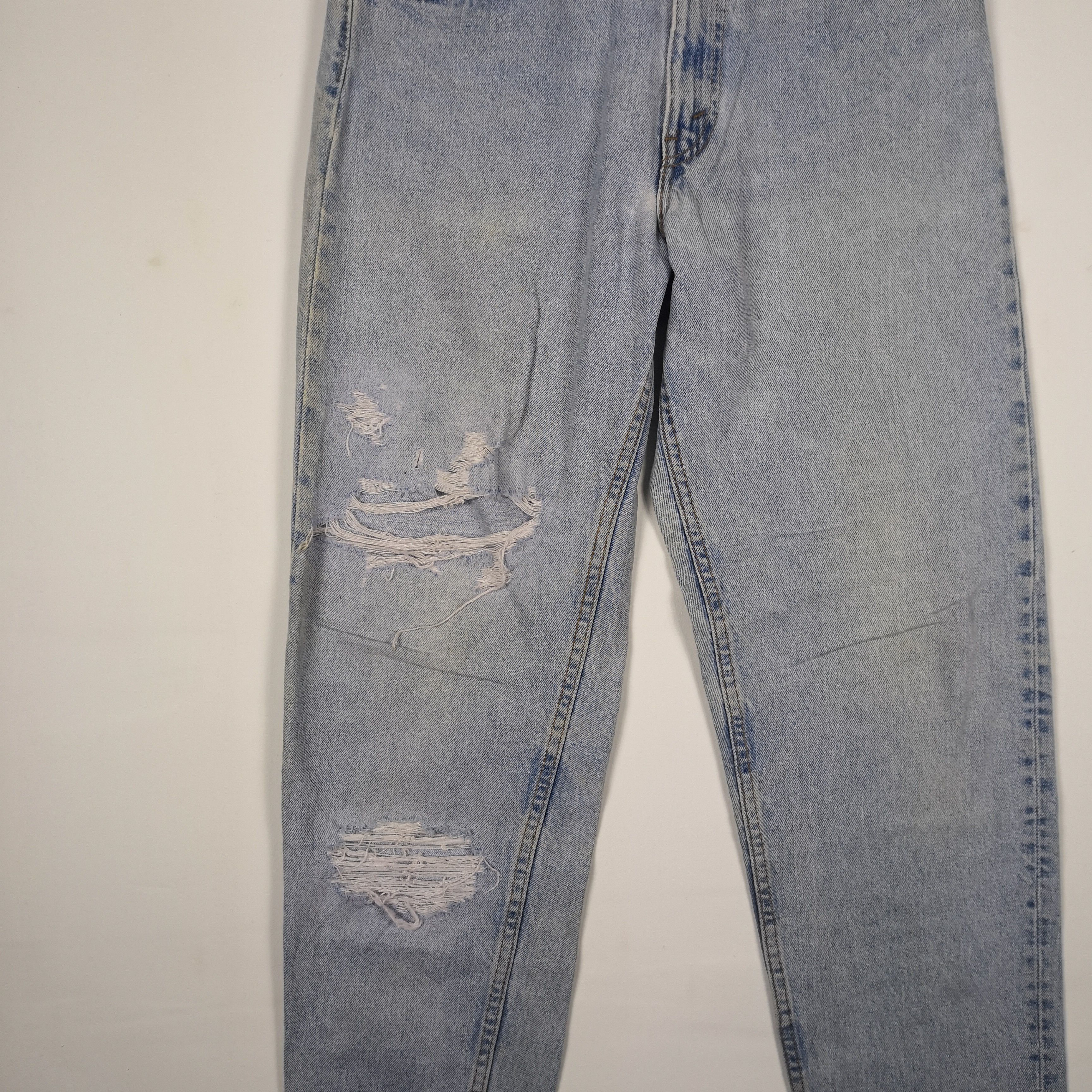Levi's Vtg Distressed Levis 550 Denim Levi's Faded Light Wash Jeans Size US 30 / EU 46 - 4 Thumbnail