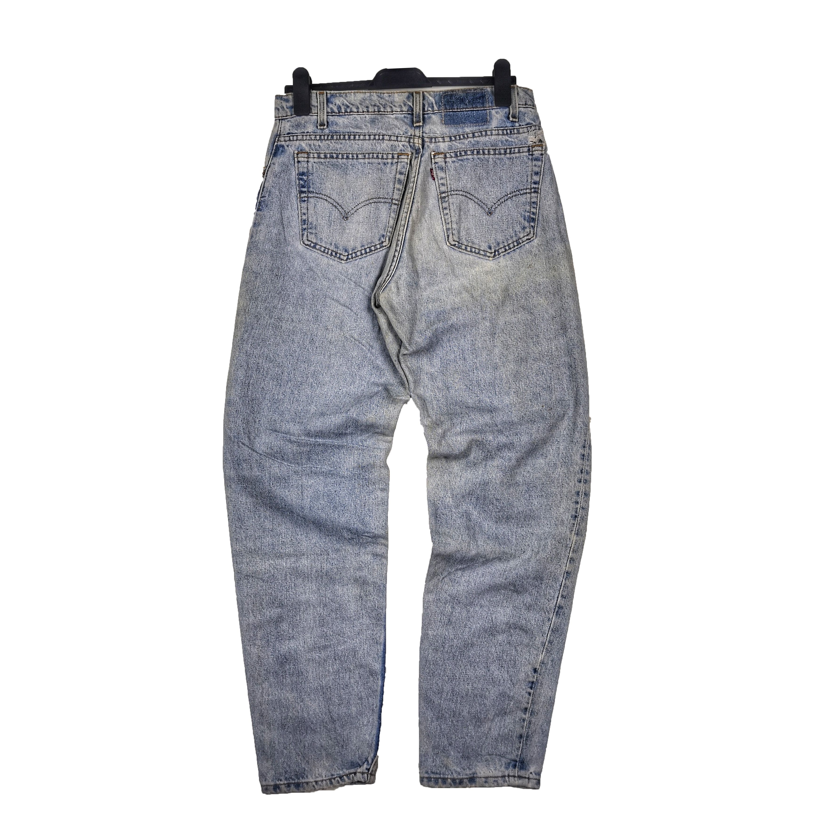 Levi's Vtg Distressed Levis 550 Denim Levi's Faded Light Wash Jeans Size US 30 / EU 46 - 2 Thumbnail