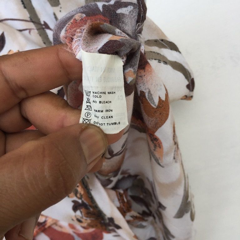 United Colors Of Benetton United Color of Benetton Hawaiian Shirt Floral Aloha Rare Size US L / EU 52-54 / 3 - 6 Thumbnail
