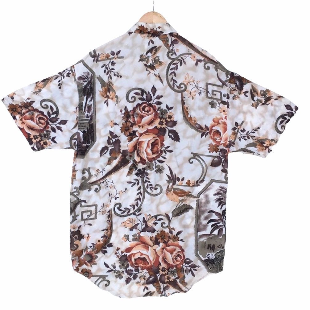 United Colors Of Benetton United Color of Benetton Hawaiian Shirt Floral Aloha Rare Size US L / EU 52-54 / 3 - 2 Thumbnail