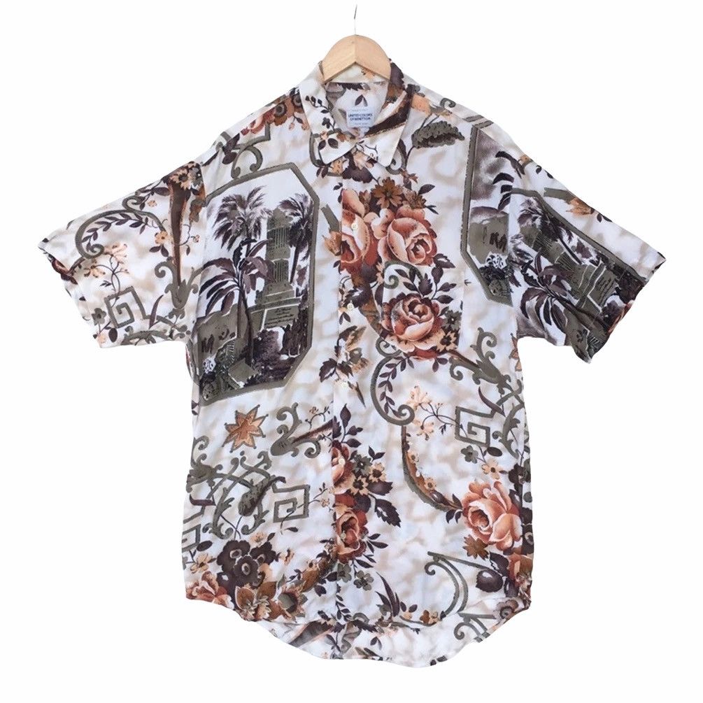 United Colors Of Benetton United Color of Benetton Hawaiian Shirt Floral Aloha Rare Size US L / EU 52-54 / 3 - 1 Thumbnail