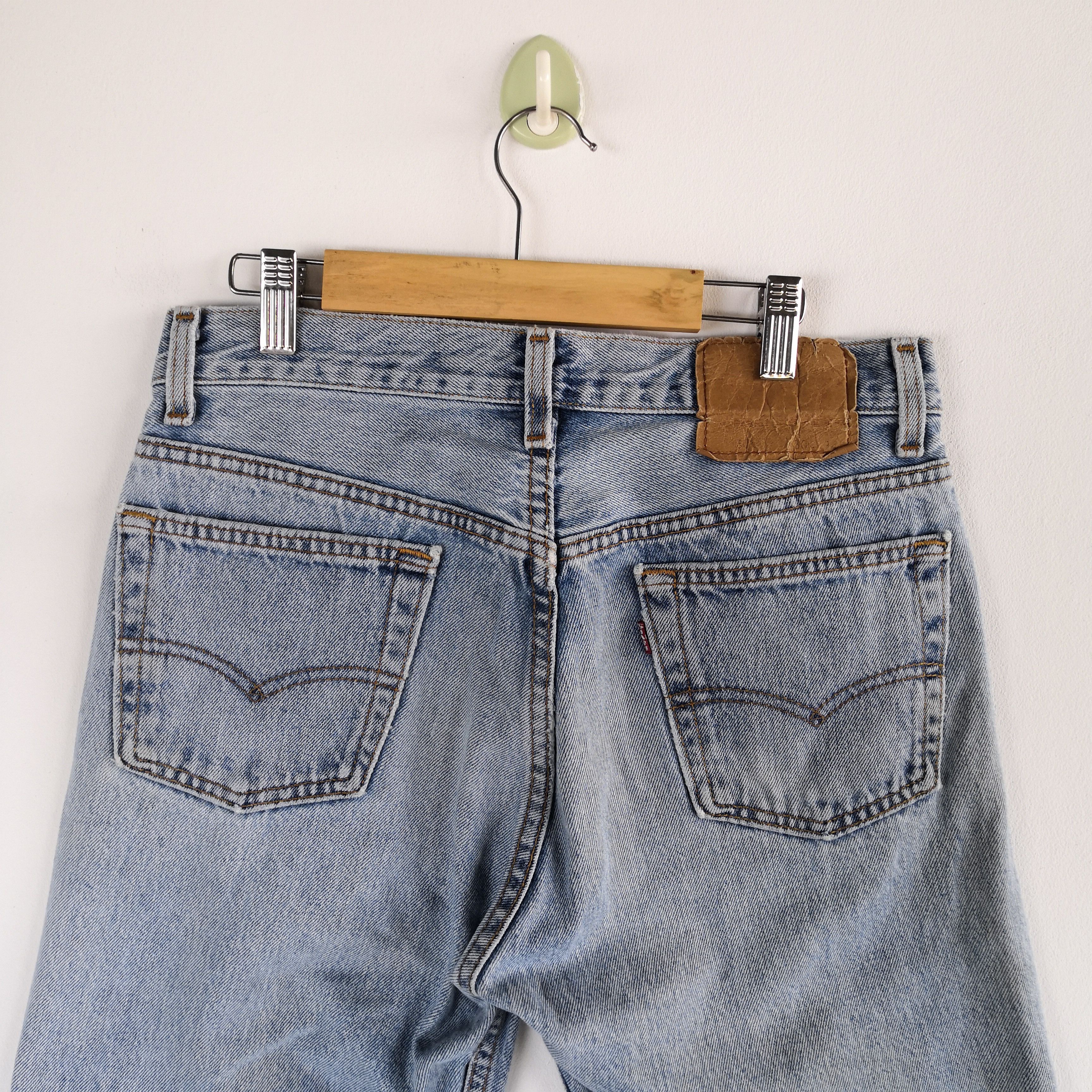 Levi's Vintage Levis 501 Sun Faded Jeans Levi's Light Wash Denim Size 28" / US 6 / IT 42 - 4 Thumbnail
