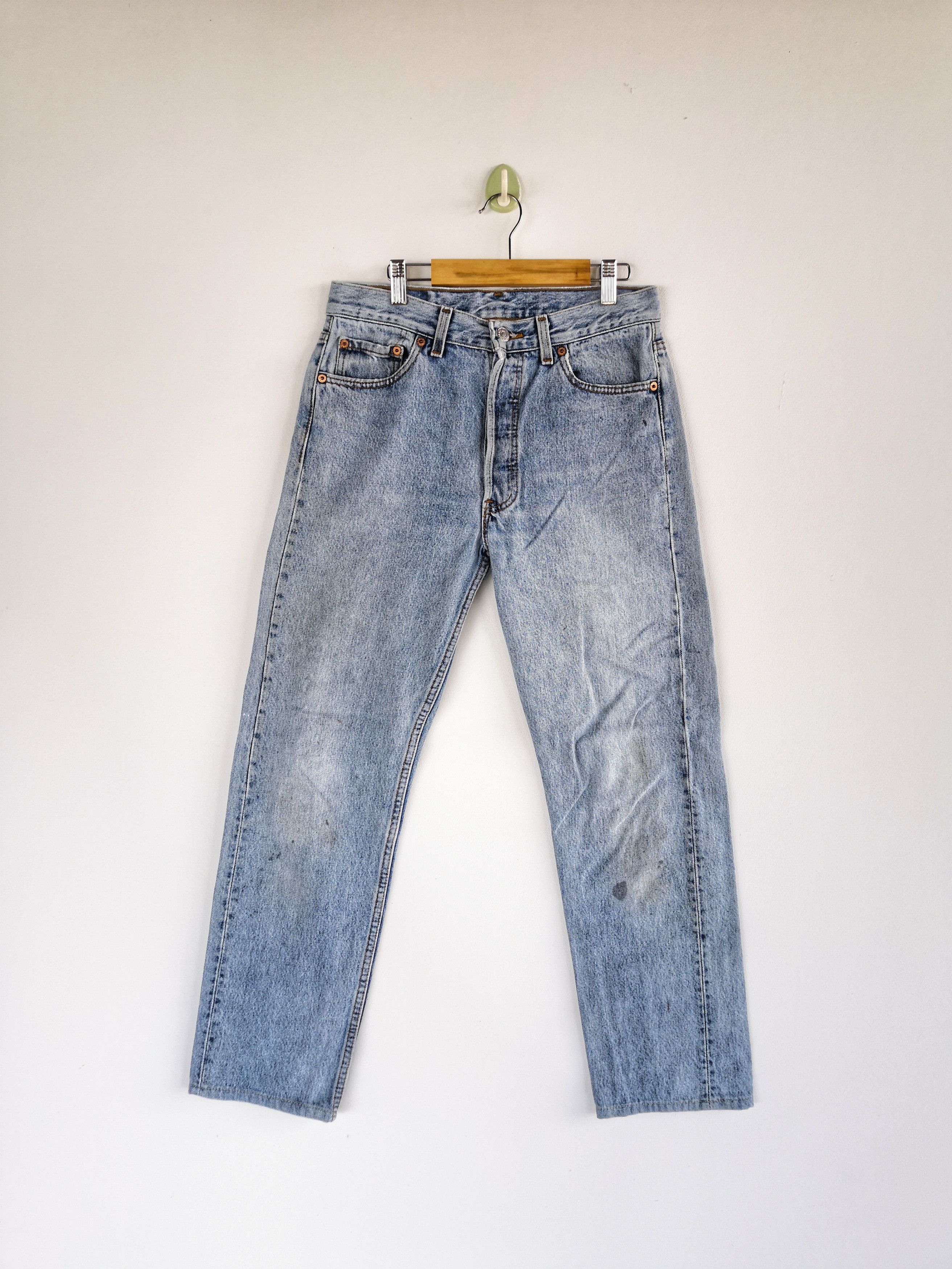Levi's Vintage Levis 501 Sun Faded Jeans Levi's Light Wash Denim Size 28" / US 6 / IT 42 - 1 Thumbnail