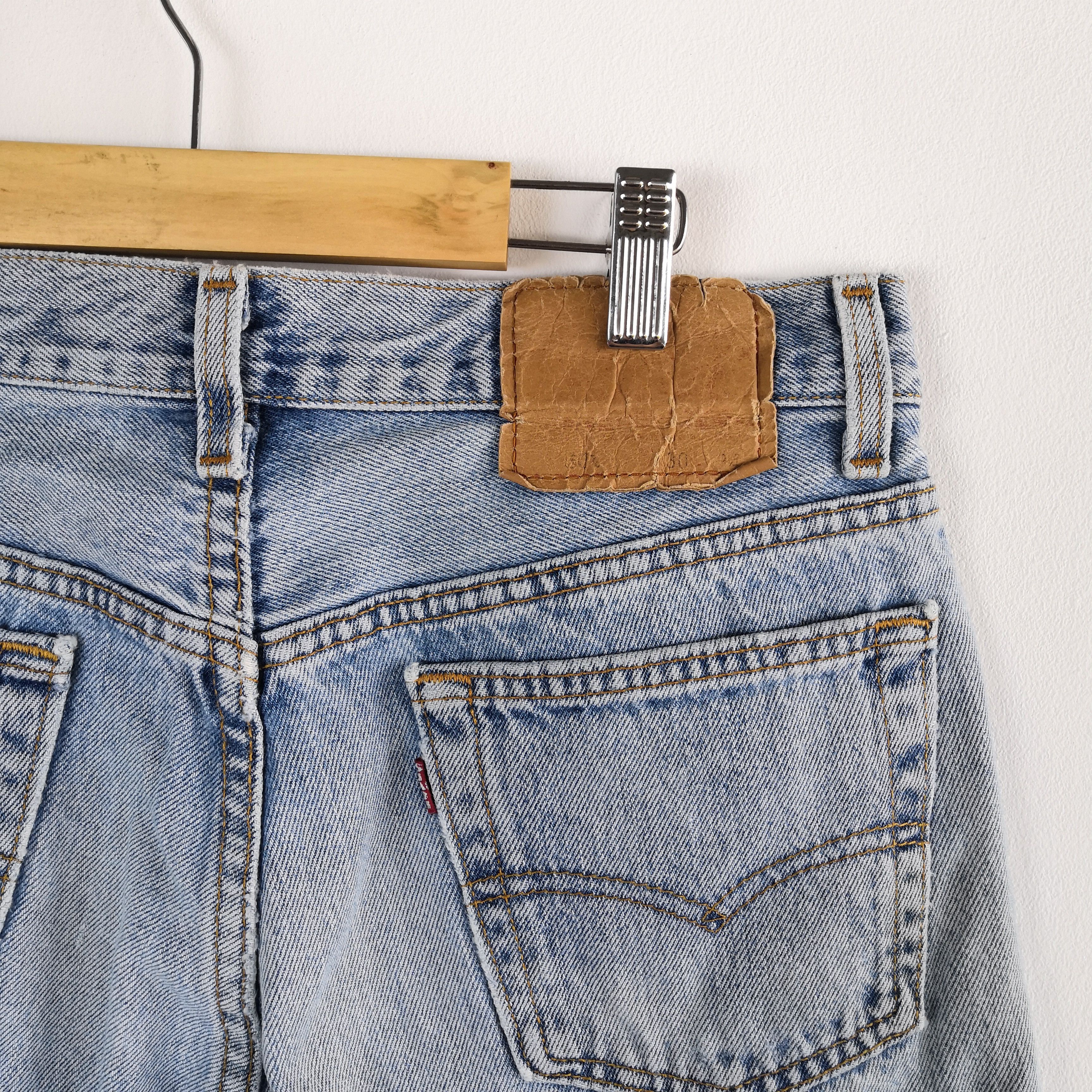 Levi's Vintage Levis 501 Sun Faded Jeans Levi's Light Wash Denim Size 28" / US 6 / IT 42 - 7 Thumbnail
