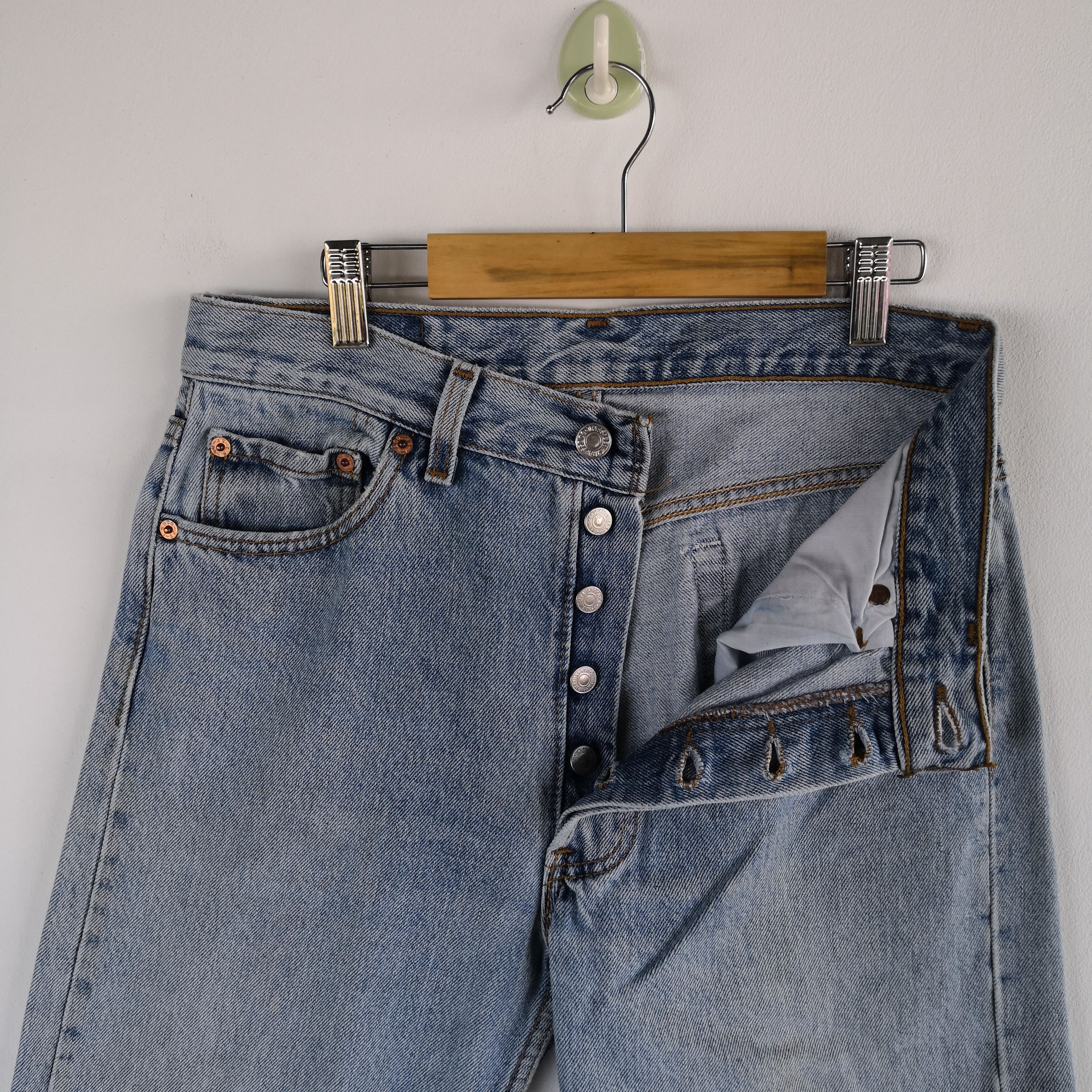 Levi's Vintage Levis 501 Sun Faded Jeans Levi's Light Wash Denim Size 28" / US 6 / IT 42 - 8 Thumbnail