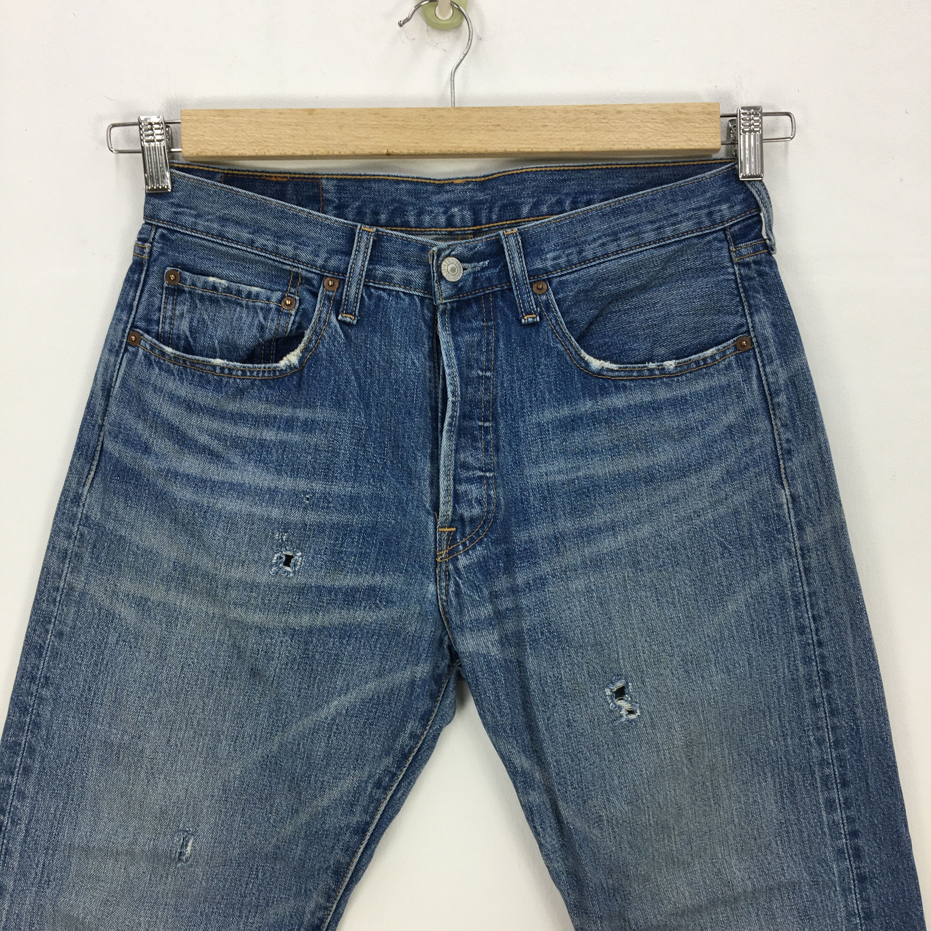 Levi's Vintage Levis 501 Jeans Pants Disressed Levis 501 Denim Size US 32 / EU 48 - 3 Thumbnail
