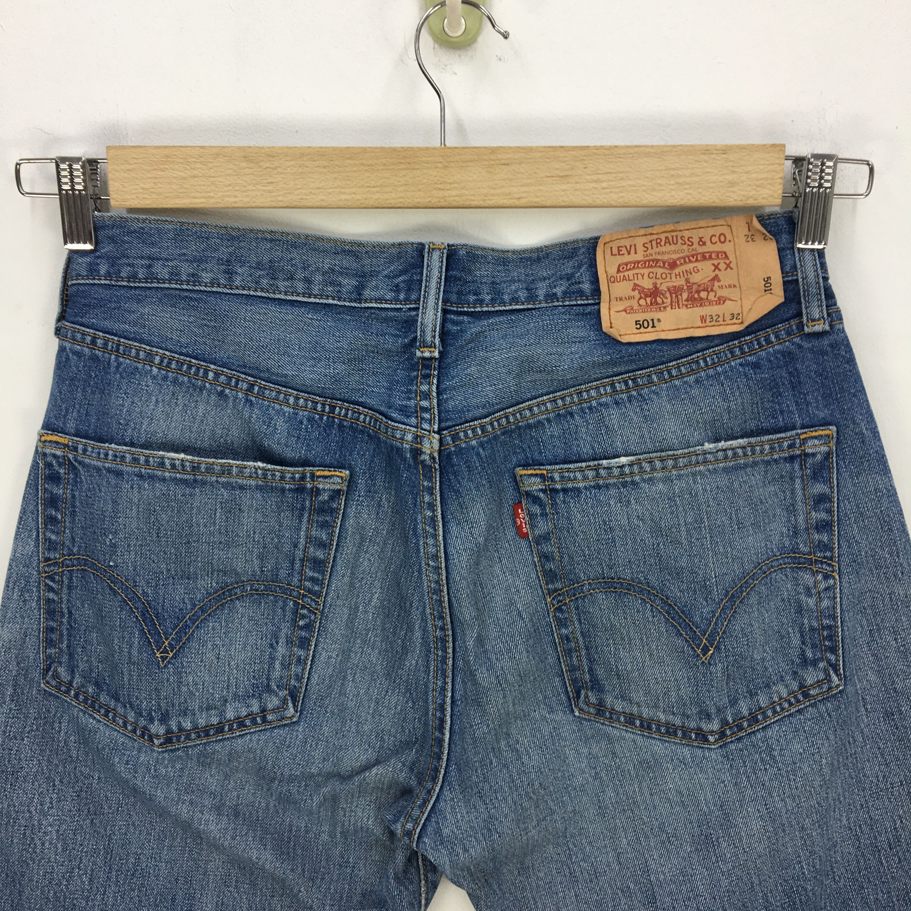 Levi's Vintage Levis 501 Jeans Pants Disressed Levis 501 Denim Size US 32 / EU 48 - 4 Thumbnail