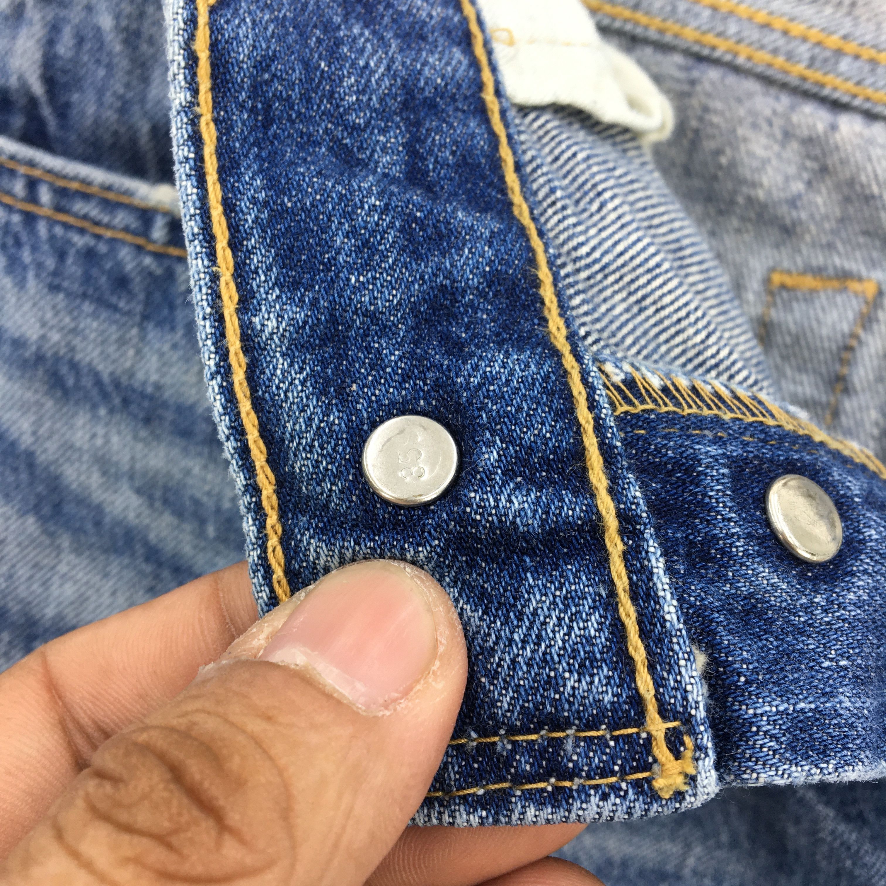 Levi's Vintage Levis 501 Jeans Pants Disressed Levis 501 Denim Size US 32 / EU 48 - 7 Thumbnail