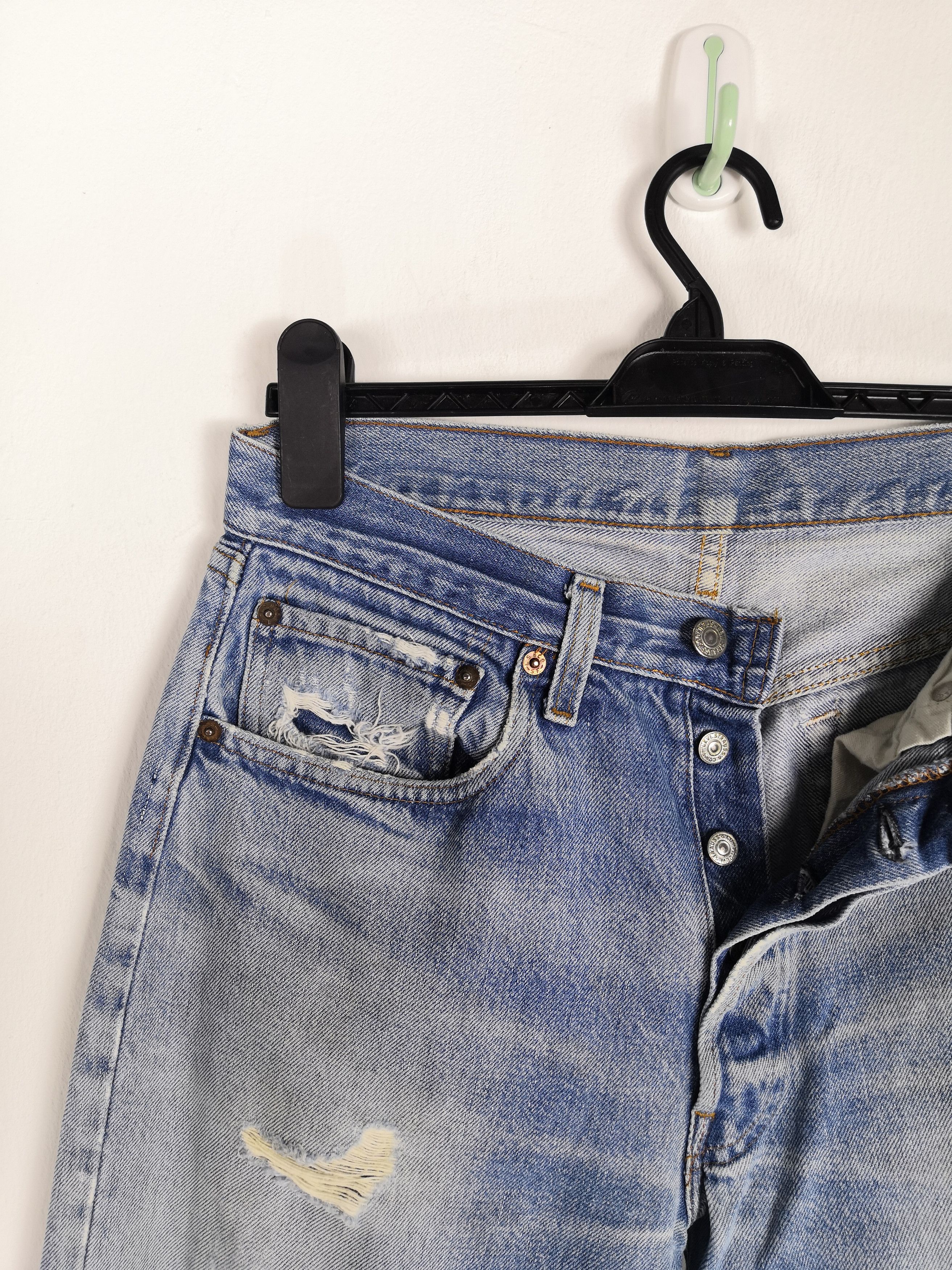 Levi's Vintage Levis 501 Selvedge Distressed Jeans Levis Denim Size US 30 / EU 46 - 6 Thumbnail