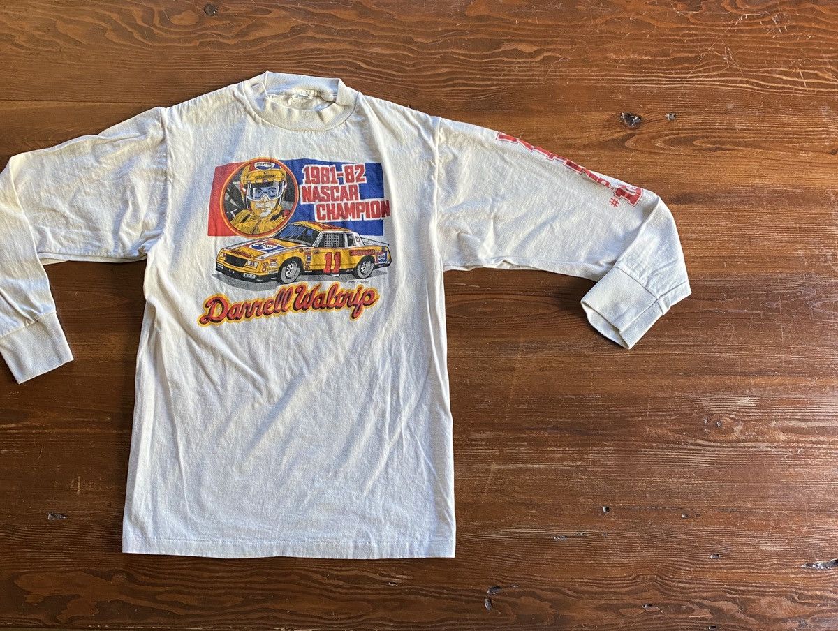 NASCAR × Vintage Vintage 80’s Darrell Waltrip NASCAR Champ Single Stitch Tee Size US S / EU 44-46 / 1 - 1 Thumbnail