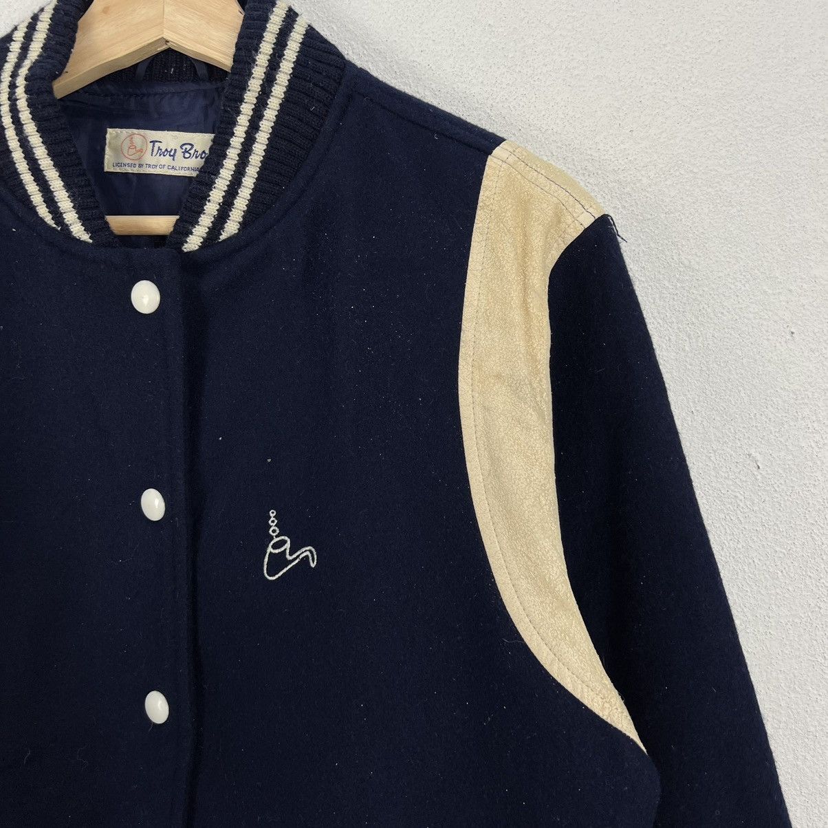 Japanese Brand VINTAGE VARSITY JACKET TROY BROS SMALL LOGO Size US L / EU 52-54 / 3 - 6 Thumbnail