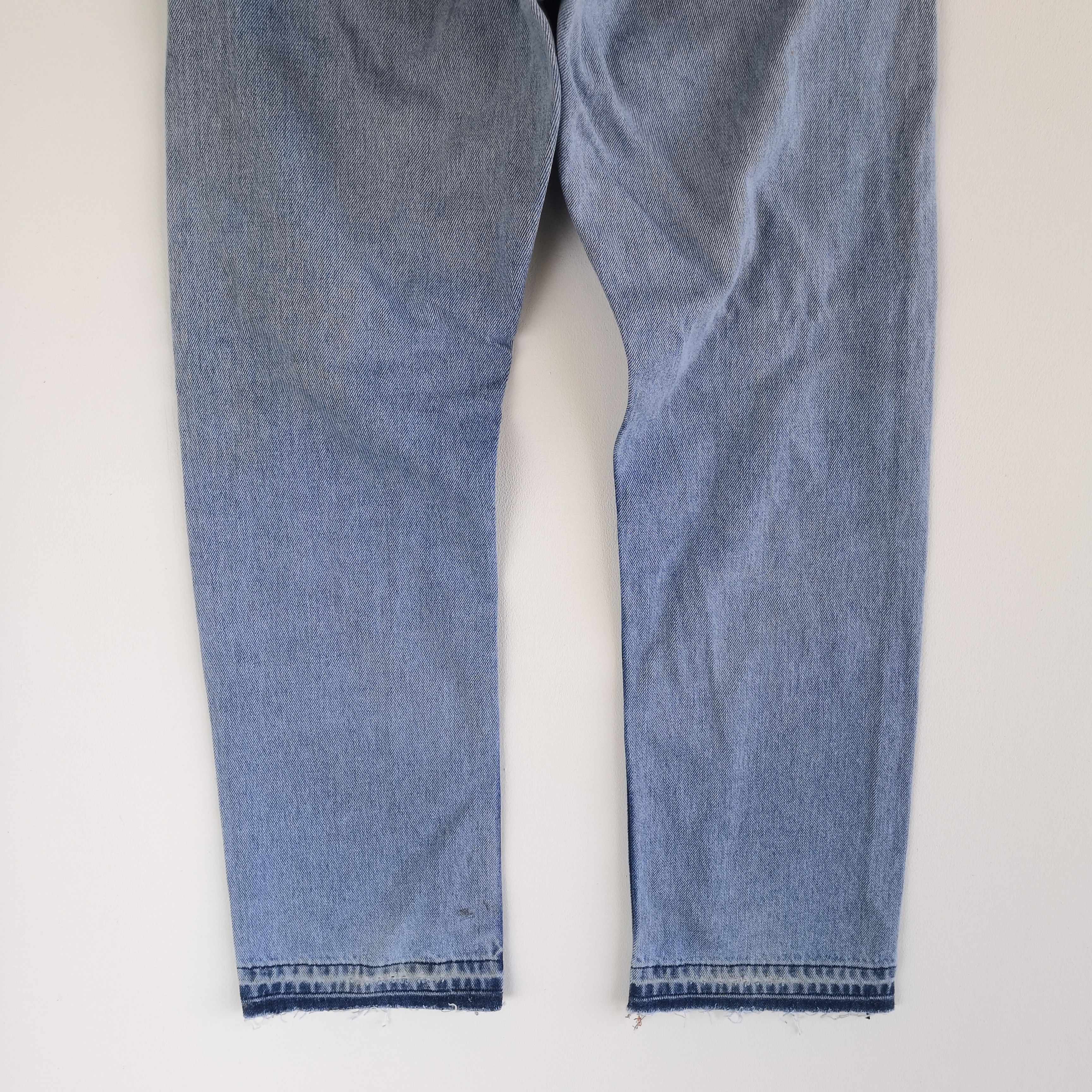 Levi's Vintage Levis 505 Released Hem Jeans Levi's Light Wash Denim Size US 30 / EU 46 - 9 Thumbnail