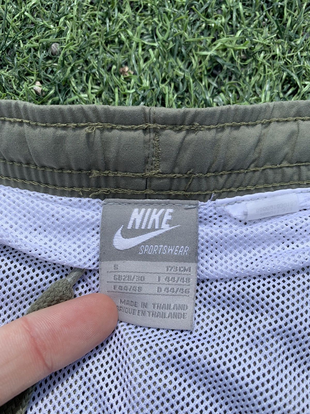 Nike × Vintage Vintage Nike Mini Swoosh Shorts Y2K Drill Size US 32 / EU 48 - 3 Thumbnail