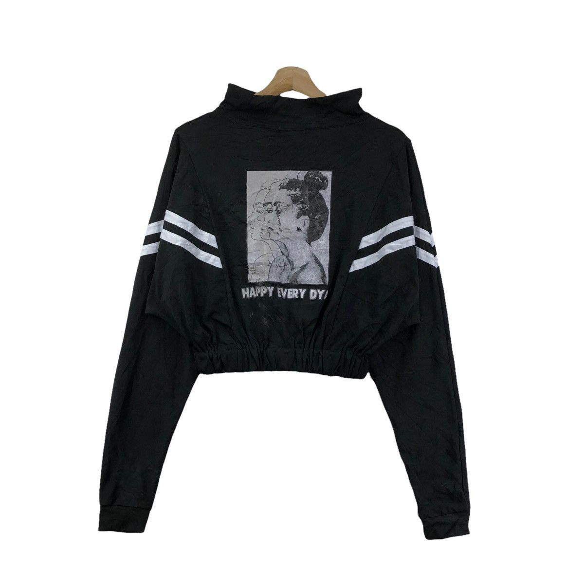 Vtg POP ART PHOTOGRAPHY Happy Life Cropped Top Sweater
