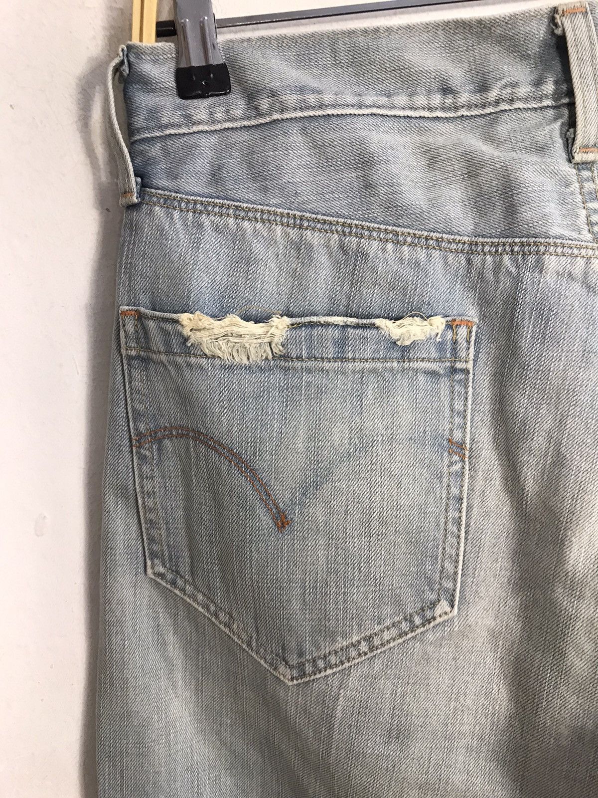 Levi's × Vintage Vintage Levis Lot553 Light Blue Wash Distressed Jeans Size US 30 / EU 46 - 11 Thumbnail