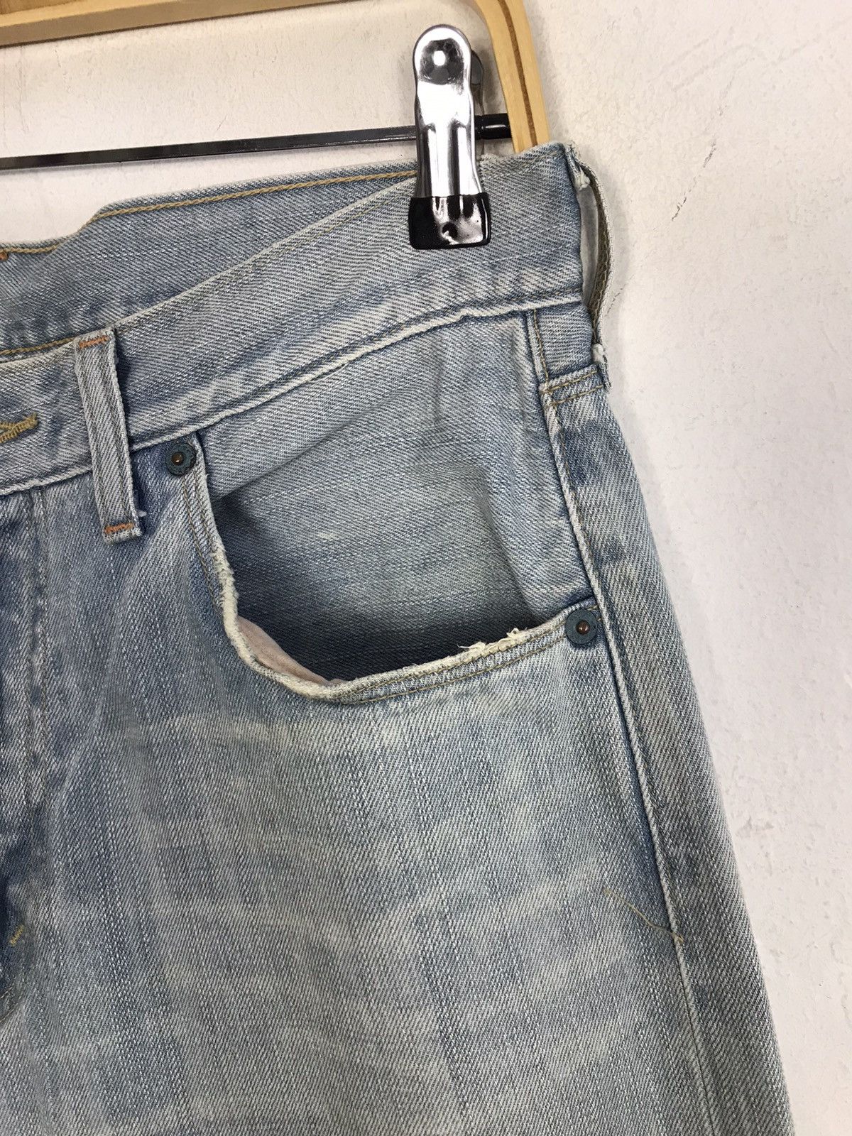 Levi's × Vintage Vintage Levis Lot553 Light Blue Wash Distressed Jeans Size US 30 / EU 46 - 5 Thumbnail