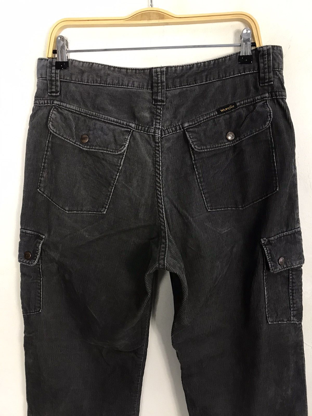 Vintage × Wrangler Vintage Wrangler Corduroy Cargo Pants Snap Button Style Size US 33 - 11 Thumbnail
