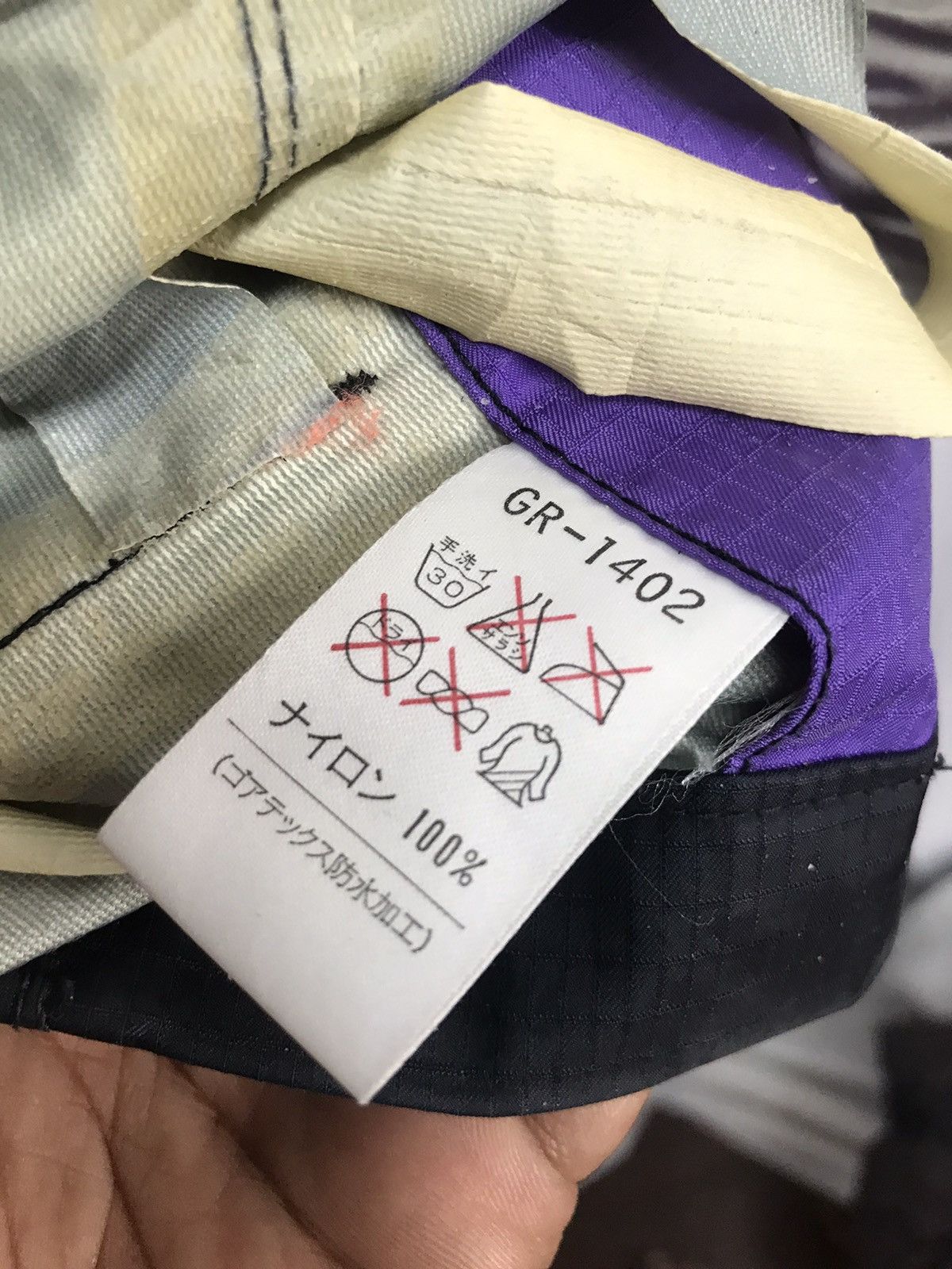 Goretex × Japanese Brand Vintage daiwa great banff goretex distressed jacket Size US L / EU 52-54 / 3 - 8 Thumbnail