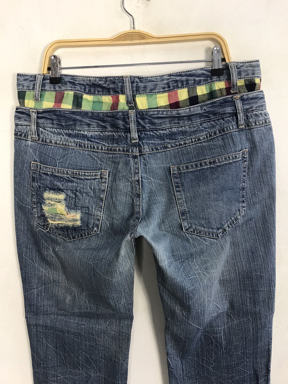 Japanese Brand × Vintage Vintage Distressed and Ripped Jeans With Patches Size US 37 - 9 Thumbnail