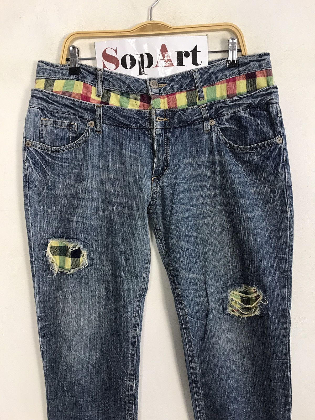 Japanese Brand × Vintage Vintage Distressed and Ripped Jeans With Patches Size US 37 - 3 Thumbnail