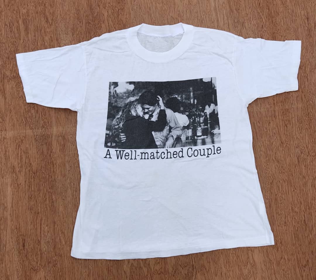 Vintage vintage tee A Well Matched Couple A29 Size US L / EU 52-54 / 3 - 1 Thumbnail