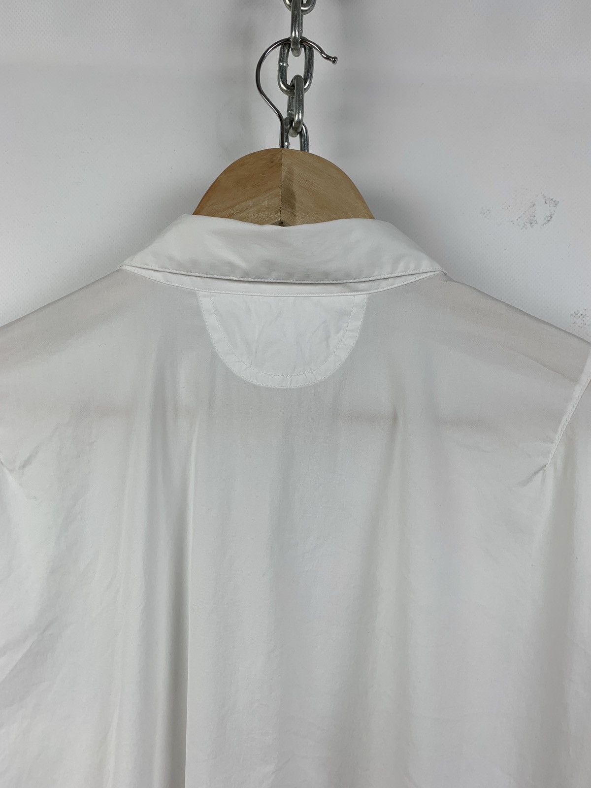Helmut Lang Vintage Helmut Lang Bondage Pocket White LS Button Shirt Size US L / EU 52-54 / 3 - 14 Thumbnail