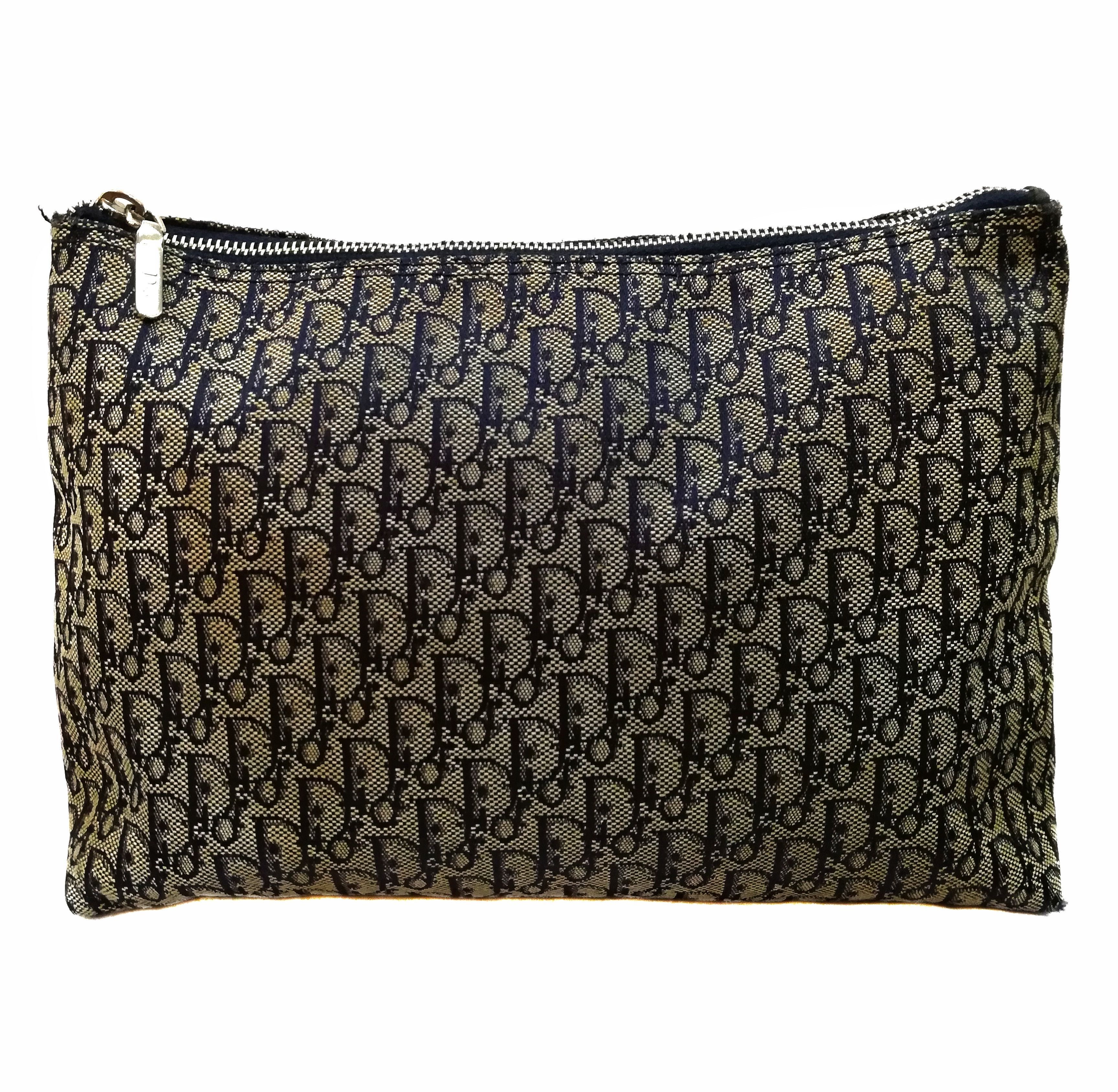 Christian Dior Monsieur 🔥Aunthentic DIOR Christian Dior Paris CD Monogram Clutch🔥 Size ONE SIZE - 2 Thumbnail