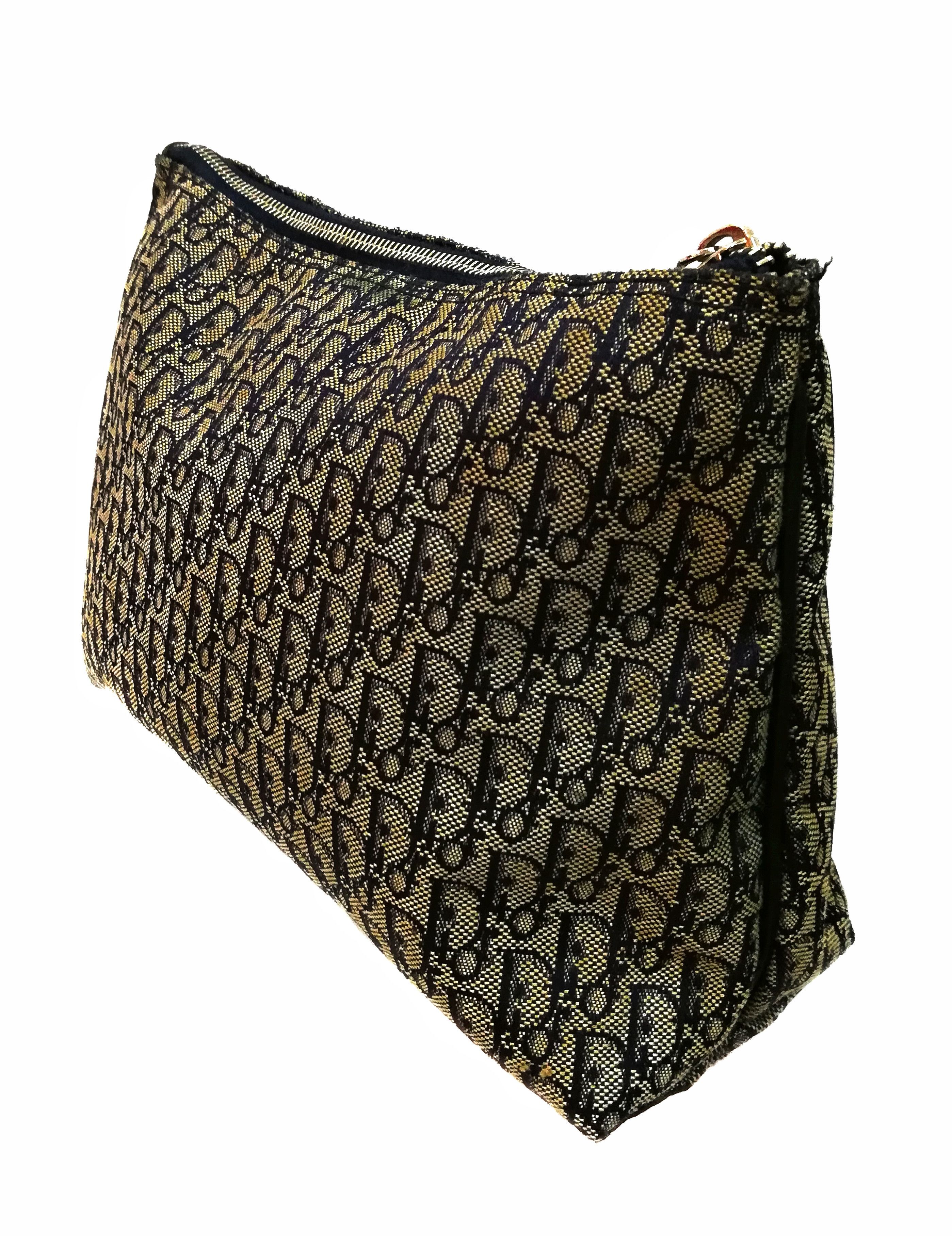 Christian Dior Monsieur 🔥Aunthentic DIOR Christian Dior Paris CD Monogram Clutch🔥 Size ONE SIZE - 7 Thumbnail