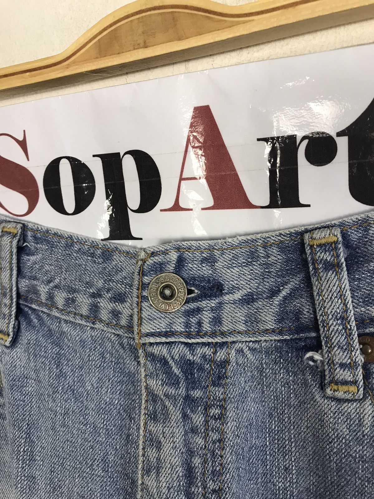 Levi's Vintage Levi’s Lot 503 Faded Colour Design Size US 35 - 7 Thumbnail