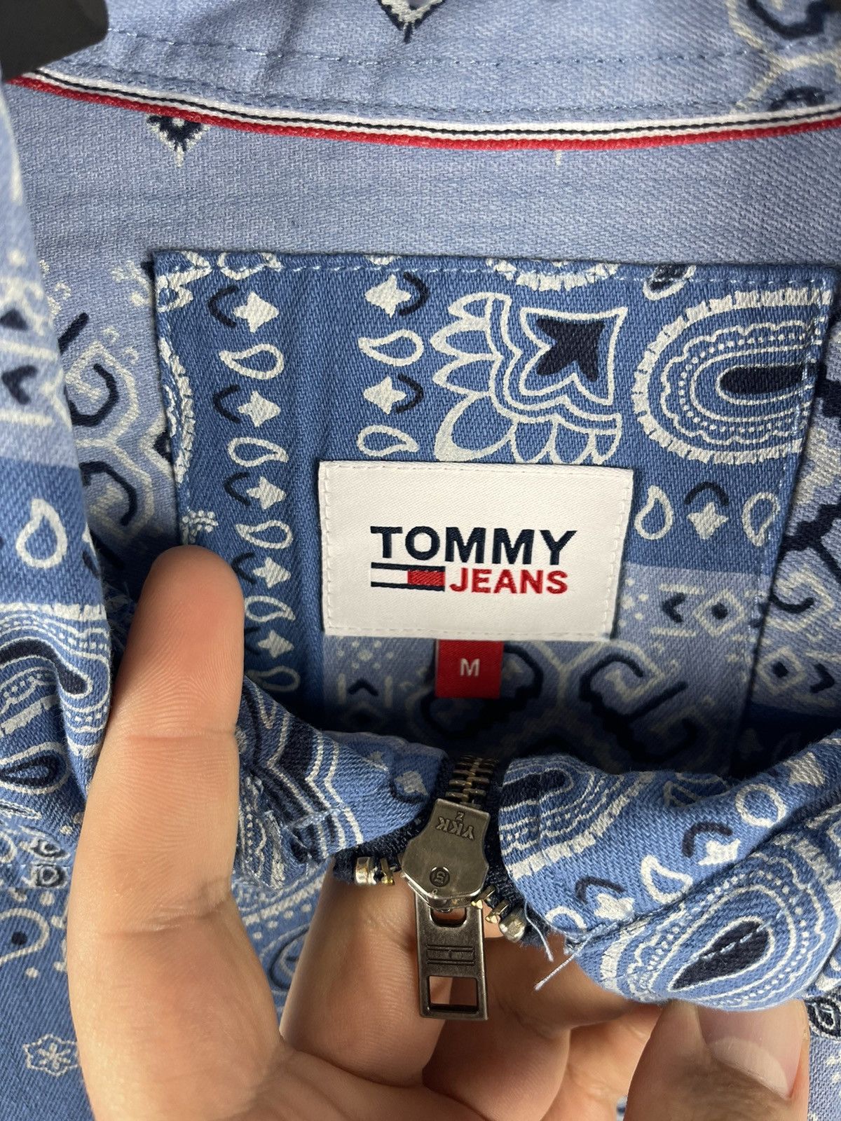 Tommy Hilfiger Tommy Jeans Sample Multiprinted pattern logo coach jacket Size US M / EU 48-50 / 2 - 7 Thumbnail