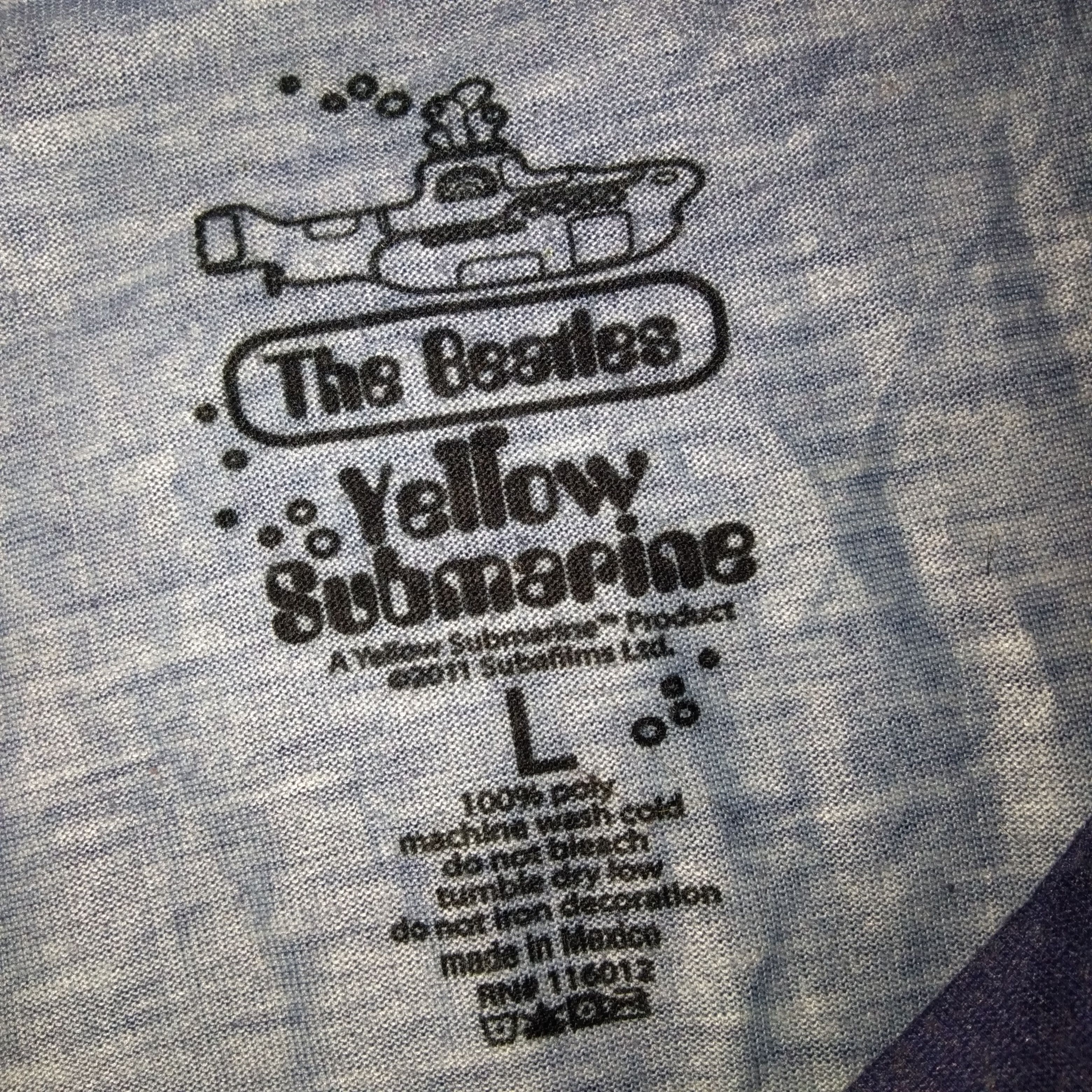 Band Tees Fullprint The Beatles Yellow Submarines Size US L / EU 52-54 / 3 - 4 Thumbnail