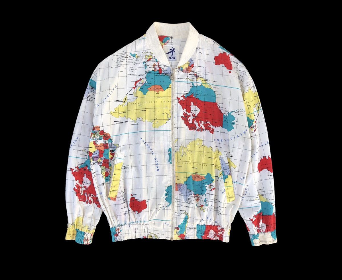 Hai Sporting Gear VTG Hai Sporting Gear Full Printed World Map Bomber Jacket Size US M / EU 48-50 / 2 - 4 Thumbnail
