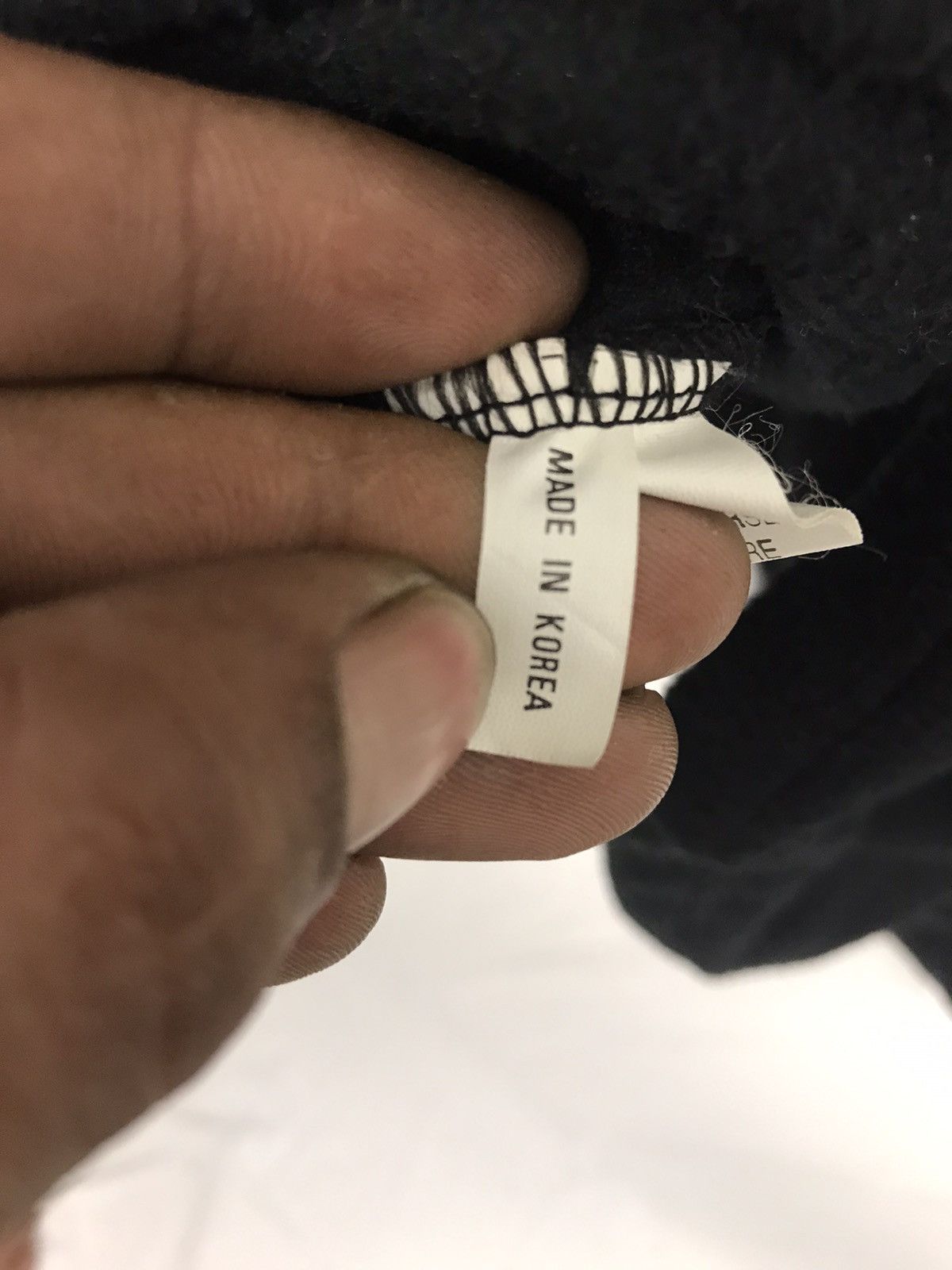 Unbrand zipper hoodie with embroidered logo