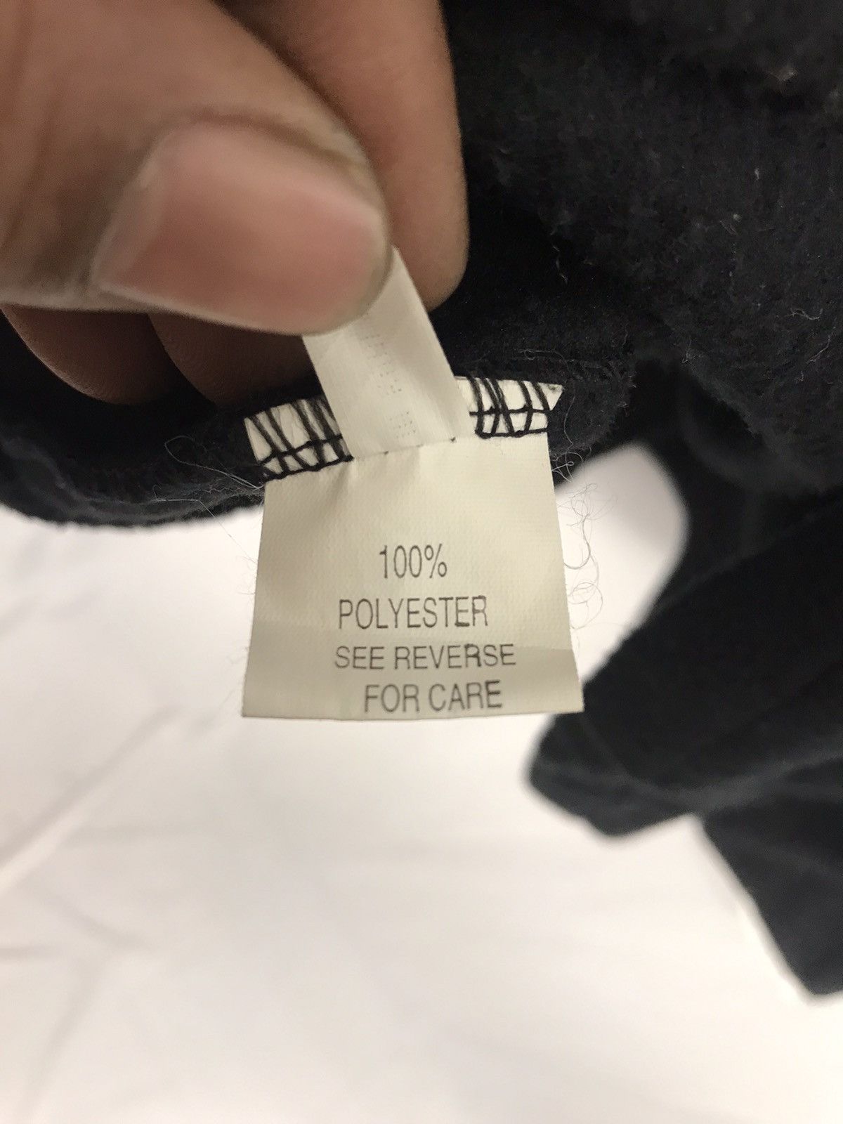 Unbrand zipper hoodie with embroidered logo