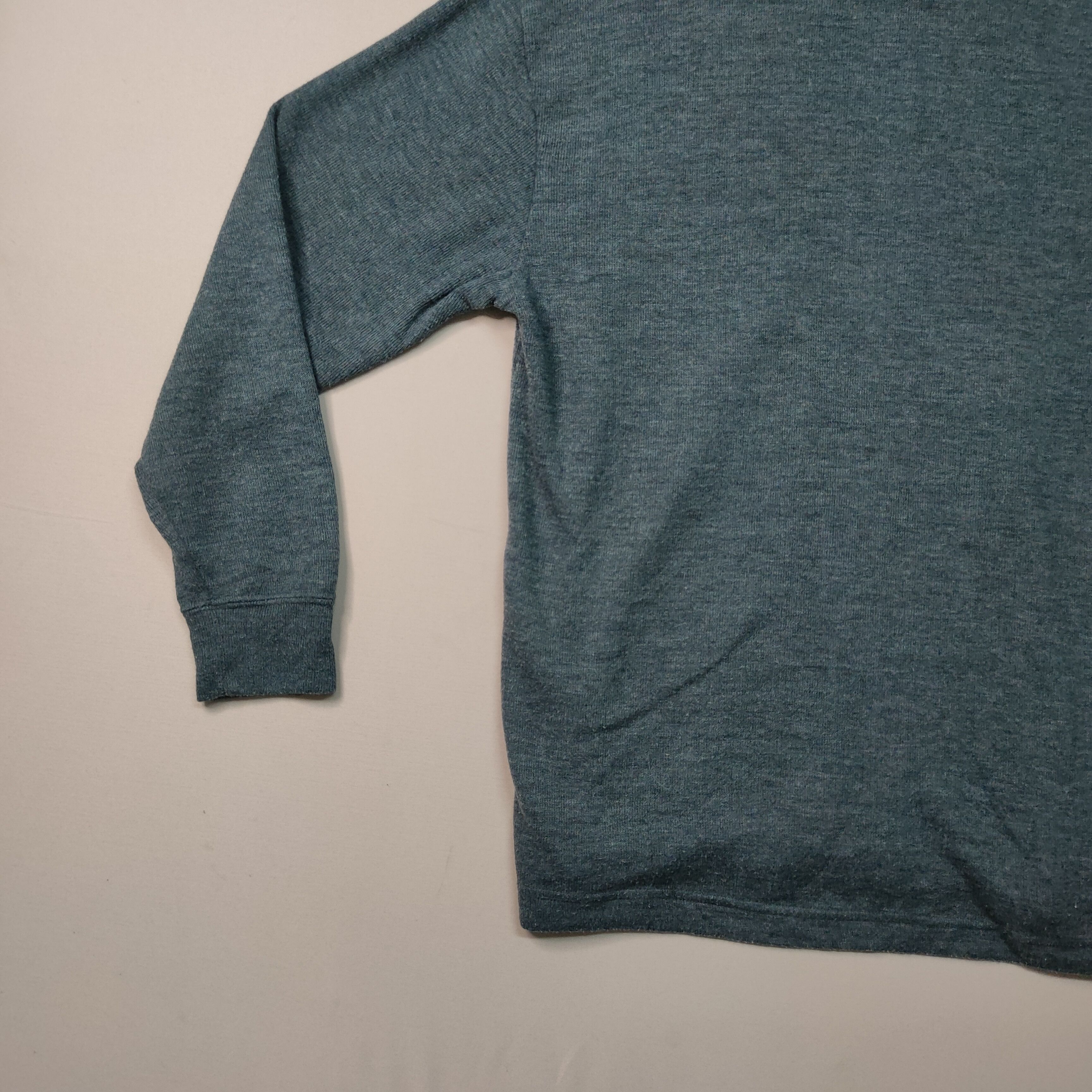 Cambridge Satchel Company VINTAGE CAMBRIDE UNIVERSITY SMALL LOGO TURTLE NECK SHIRTS Size US M / EU 48-50 / 2 - 4 Thumbnail