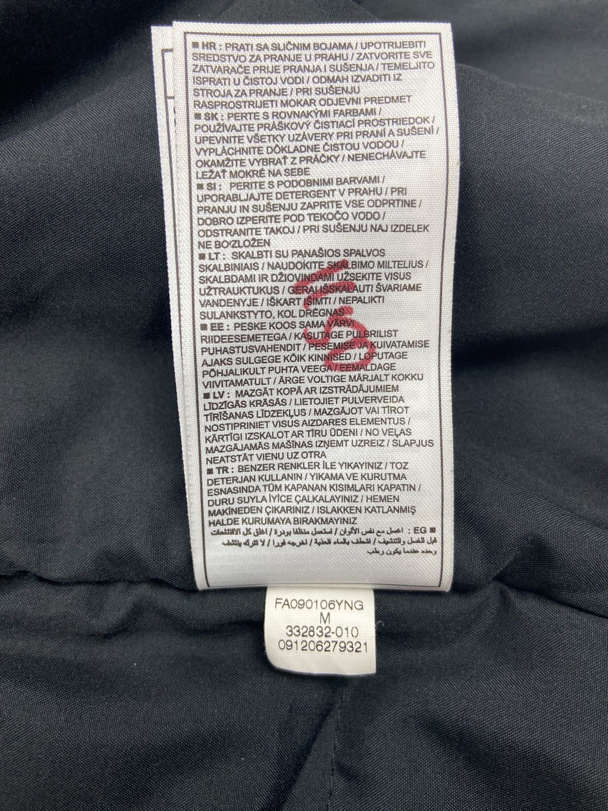 Nike ACG Vintage Nike ACG Insulated Jacket Size US M / EU 48-50 / 2 - 12 Thumbnail