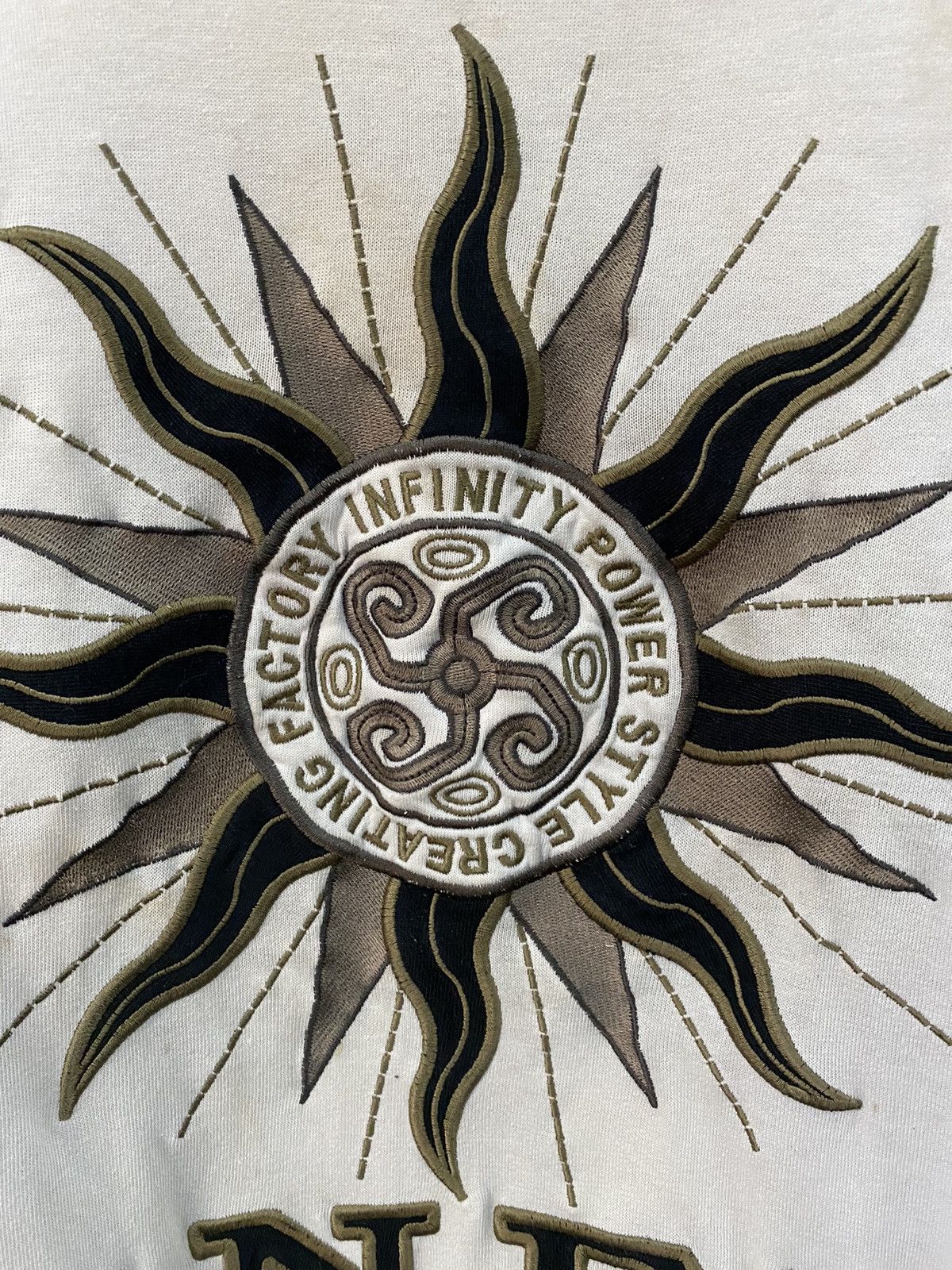 Japanese Brand × Vintage Vintage Infinity Sport Embroidery Logo OS T-Shirt Size US XL / EU 56 / 4 - 6 Thumbnail