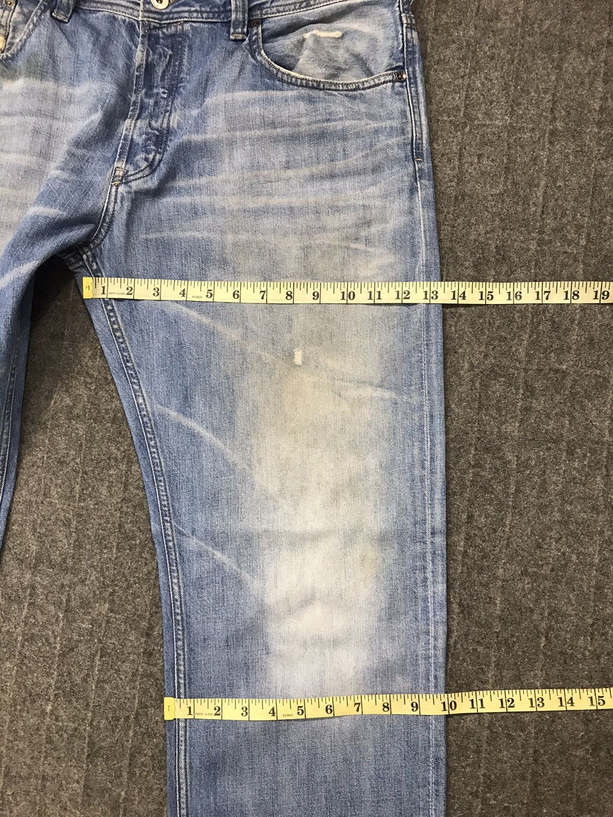 Diesel Vintage Diesel industry Distressed Denim jeans design Size US 37 - 23 Thumbnail