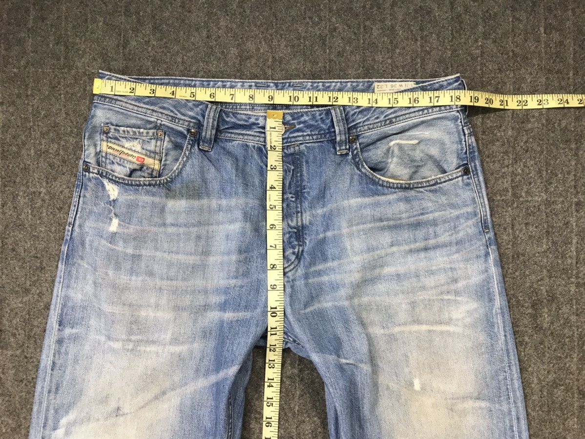 Diesel Vintage Diesel industry Distressed Denim jeans design Size US 37 - 22 Thumbnail