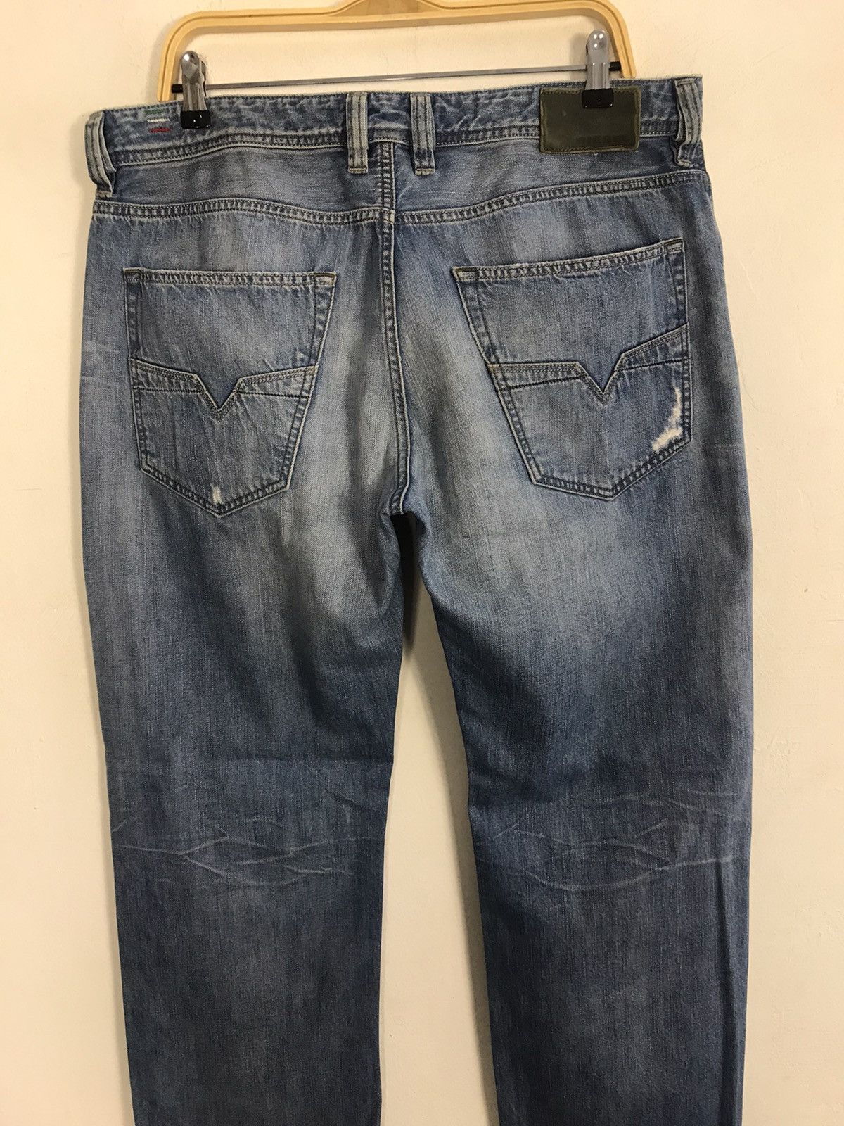 Diesel Vintage Diesel industry Distressed Denim jeans design Size US 37 - 12 Thumbnail