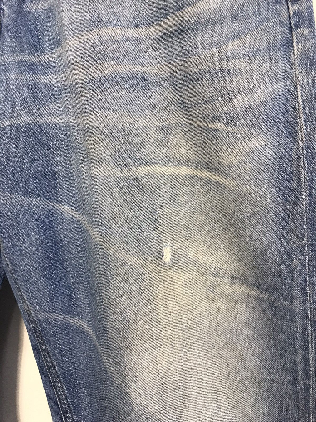 Diesel Vintage Diesel industry Distressed Denim jeans design Size US 37 - 5 Thumbnail