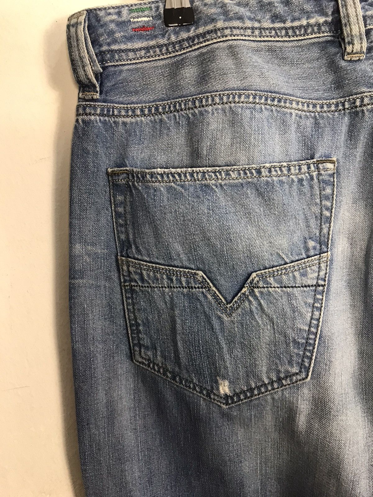 Diesel Vintage Diesel industry Distressed Denim jeans design Size US 37 - 14 Thumbnail