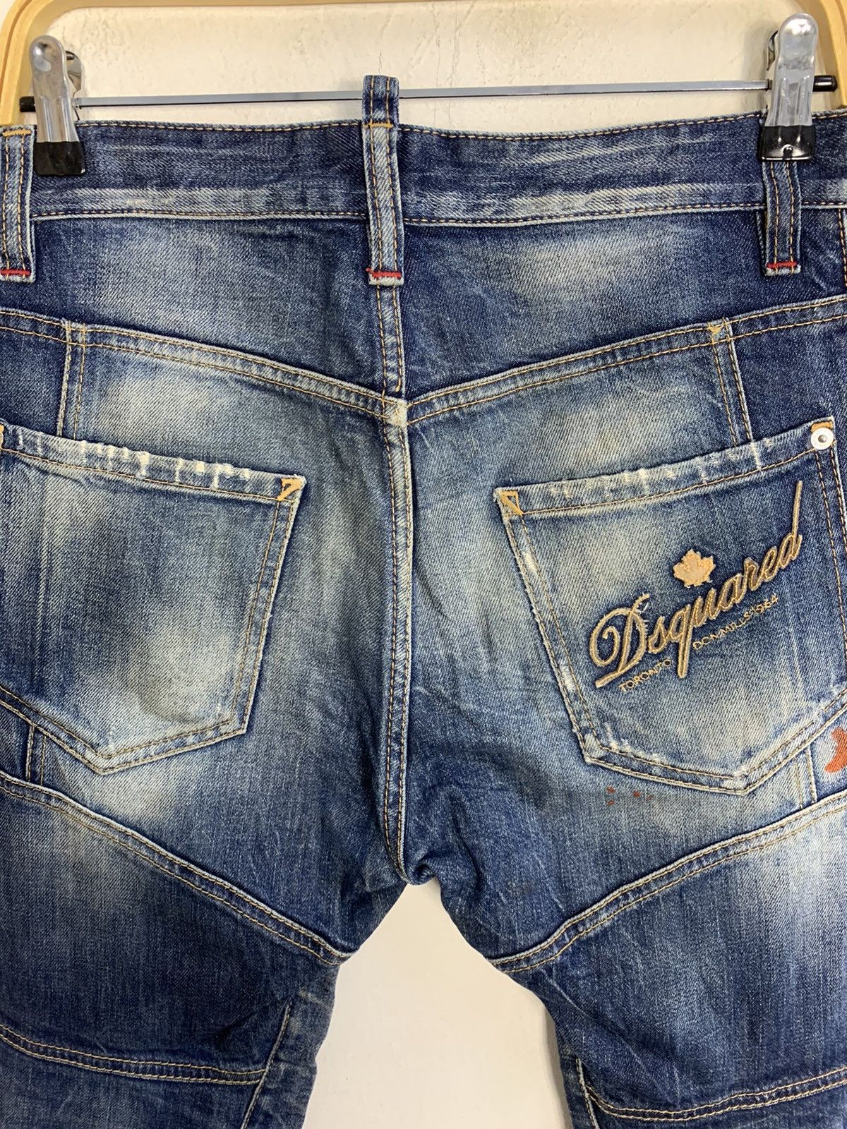 Dsquared2 90s Dsquared2 Toronto Distressed Raw Denim Jeans Size 30" / US 8 / IT 44 - 4 Thumbnail