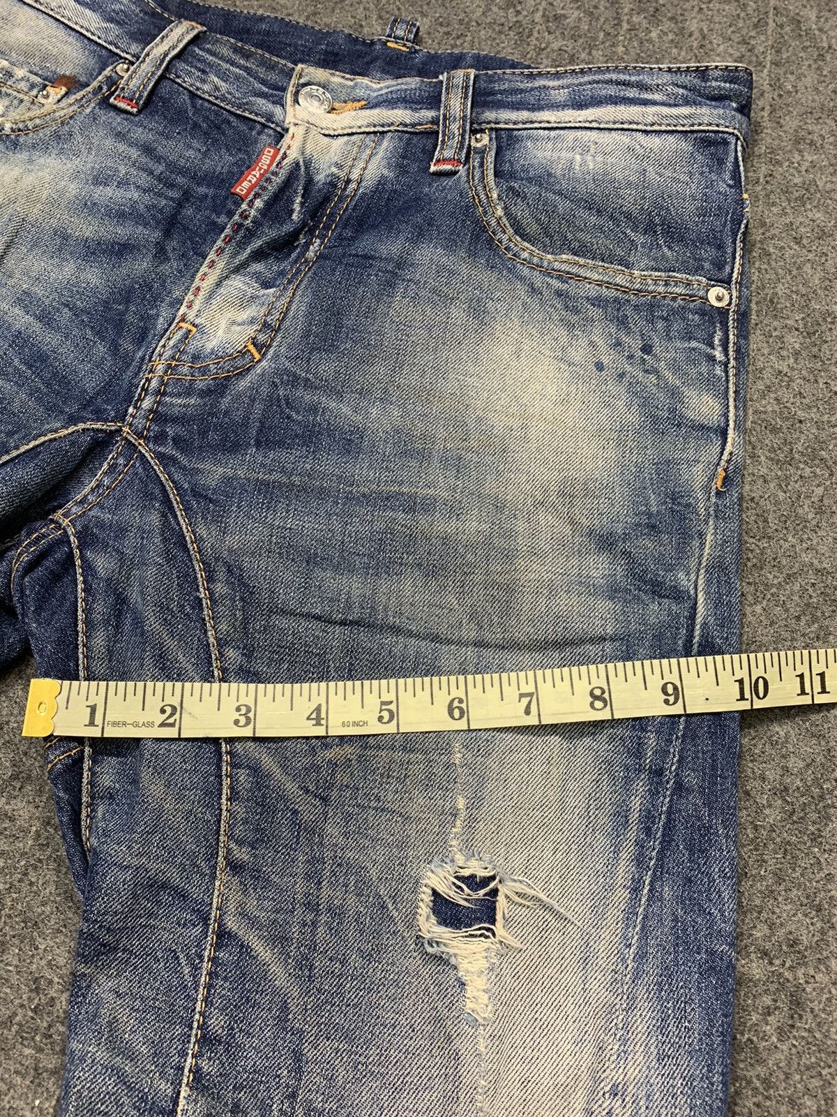 Dsquared2 90s Dsquared2 Toronto Distressed Raw Denim Jeans Size 30" / US 8 / IT 44 - 12 Thumbnail
