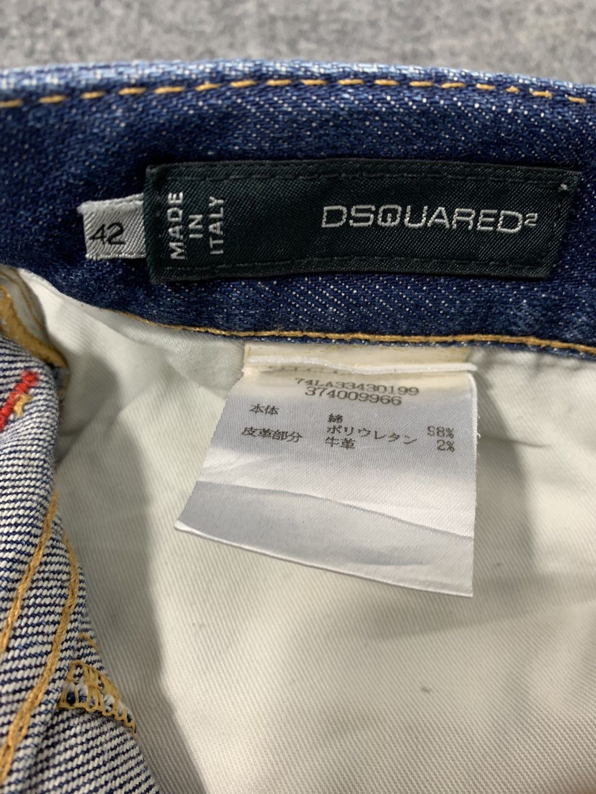 Dsquared2 90s Dsquared2 Toronto Distressed Raw Denim Jeans Size 30" / US 8 / IT 44 - 9 Thumbnail