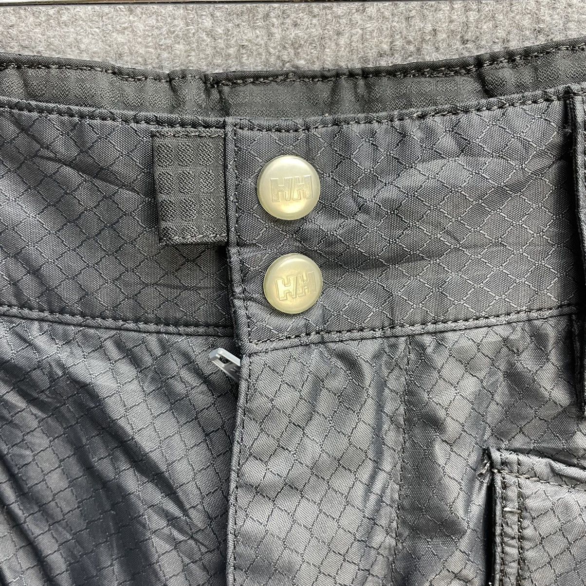 Helly Hansen Vintage Helly Hansen Black Tactical Pocket Ski Pants Size US 34 / EU 50 - 3 Thumbnail
